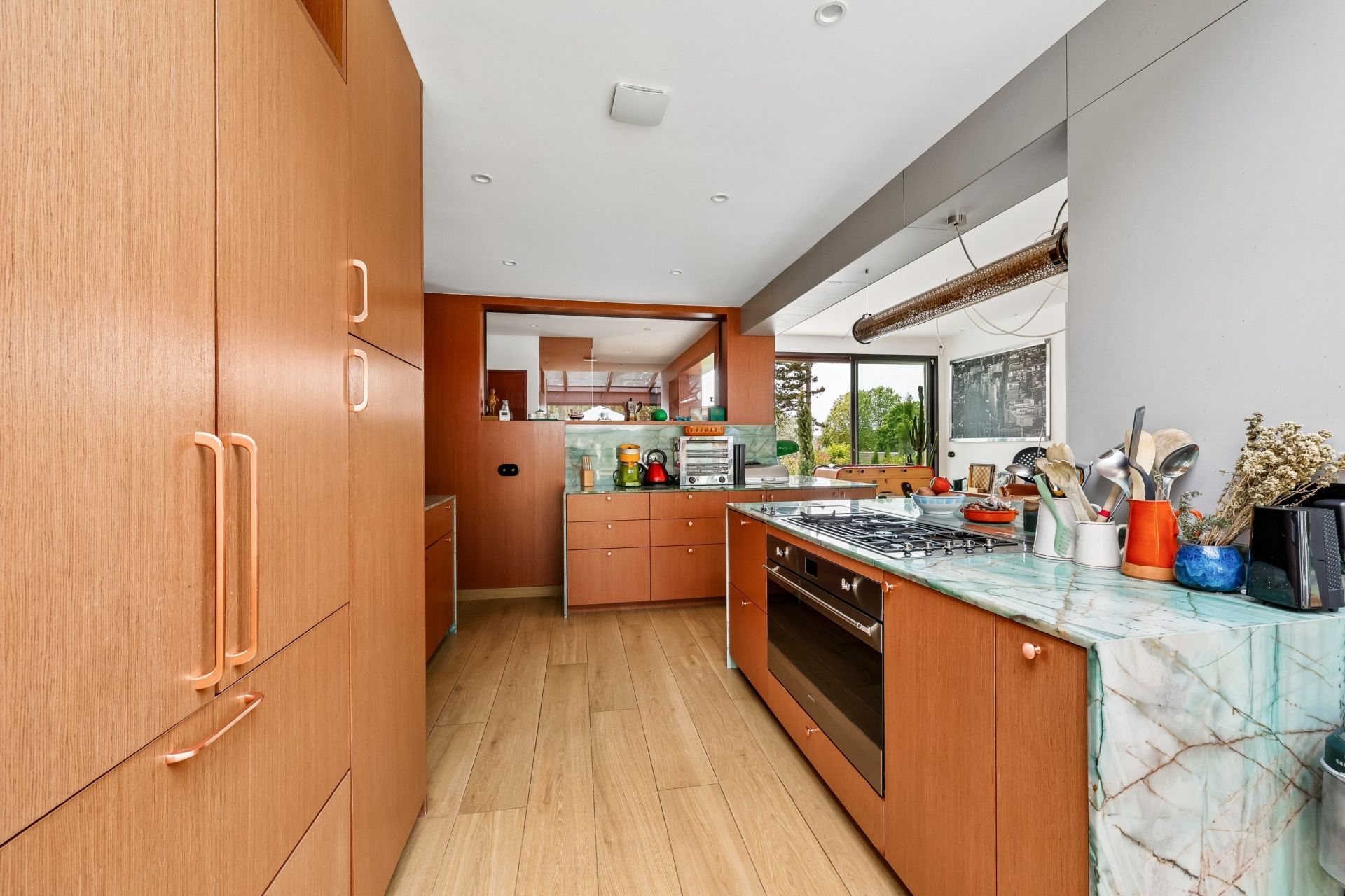 luxury house 8 Rooms for sale on SEVRES (92310)