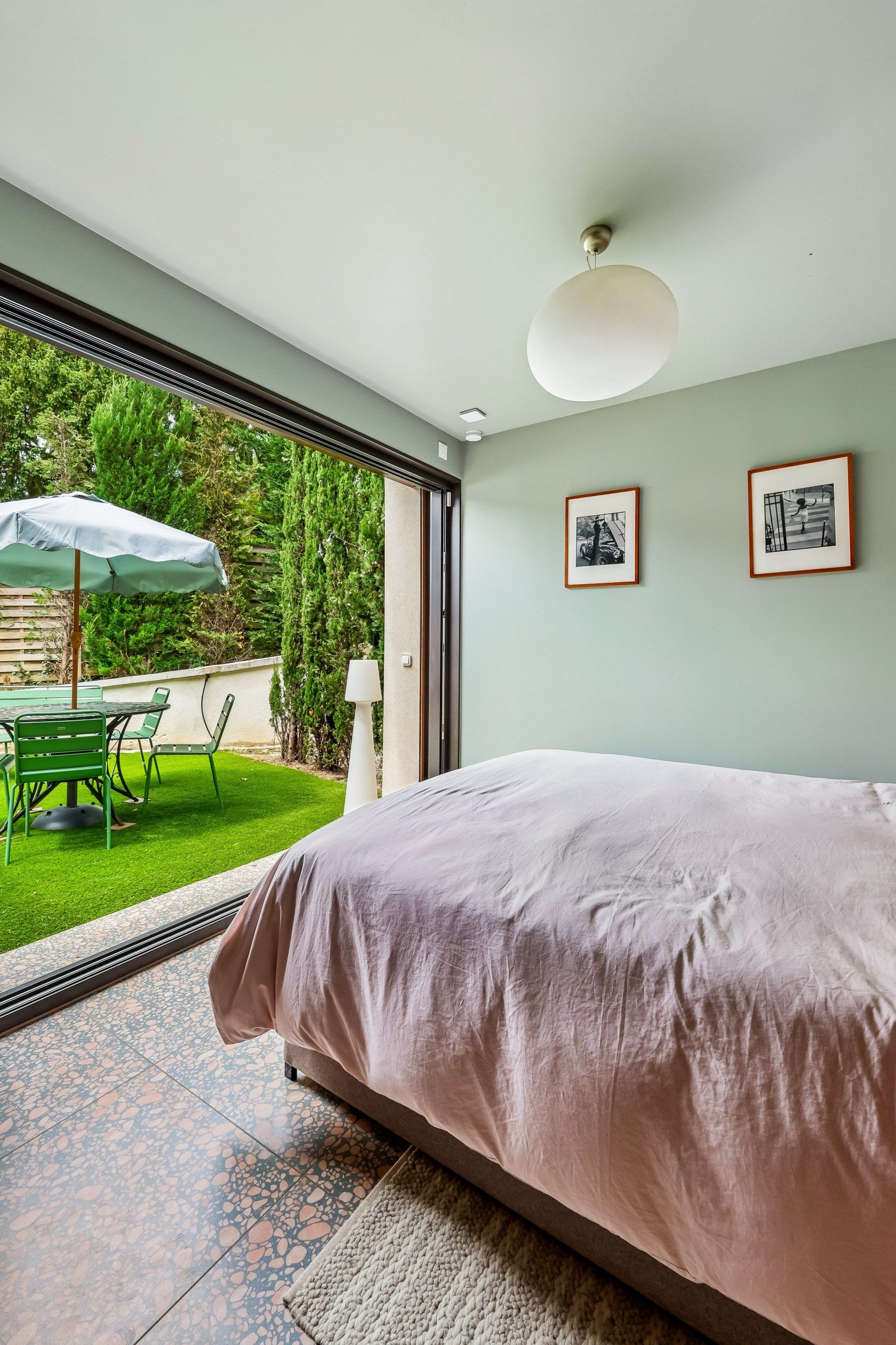 luxury house 8 Rooms for sale on SEVRES (92310)