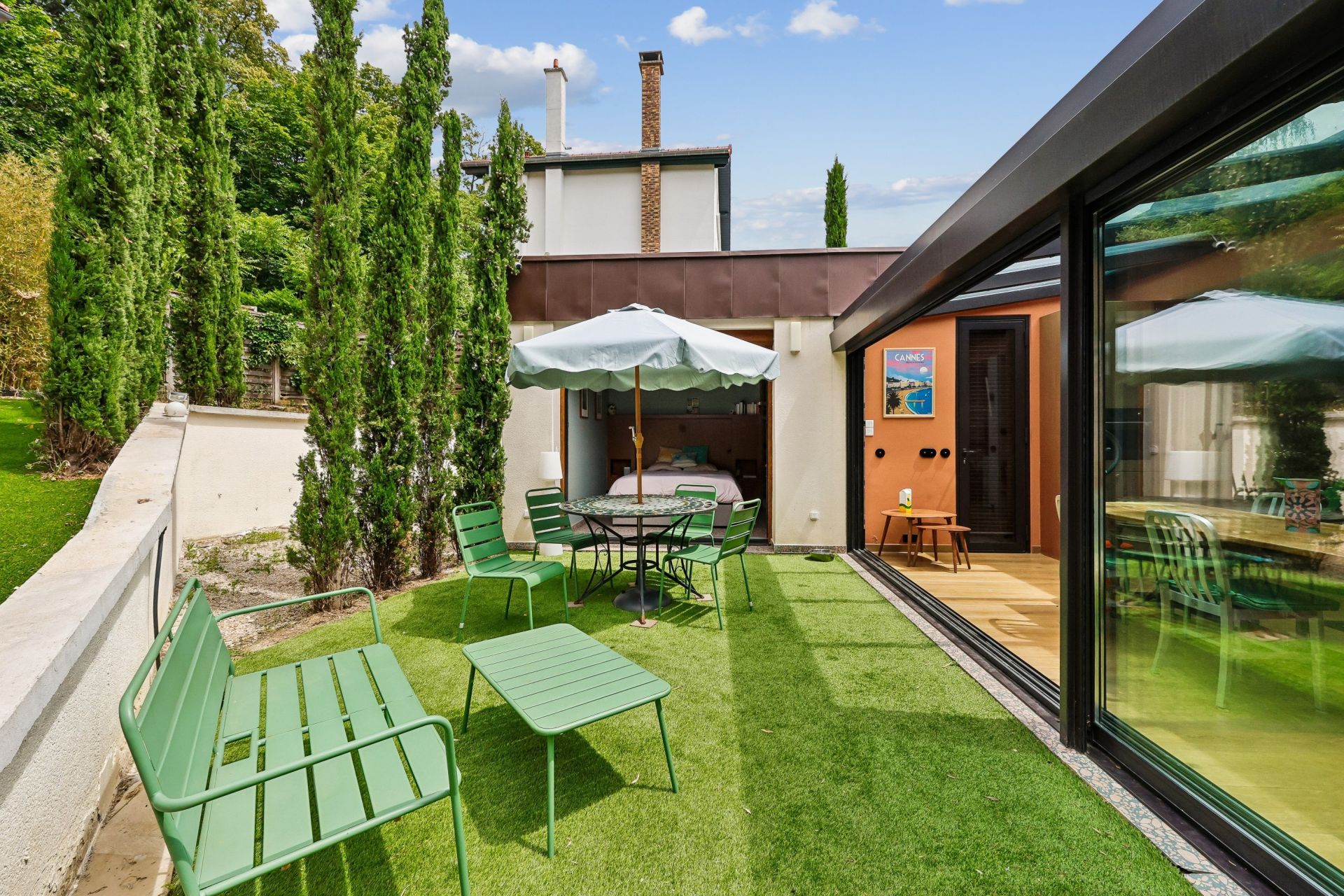 luxury house 8 Rooms for sale on SEVRES (92310)