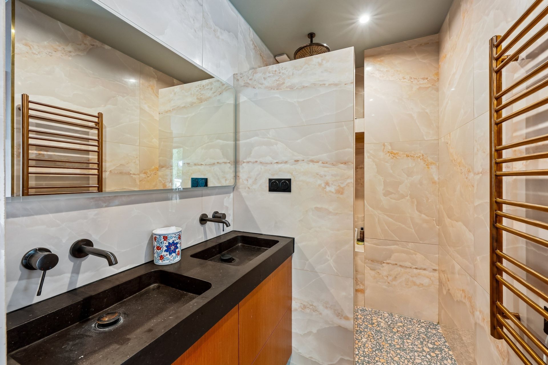 luxury house 8 Rooms for sale on SEVRES (92310)