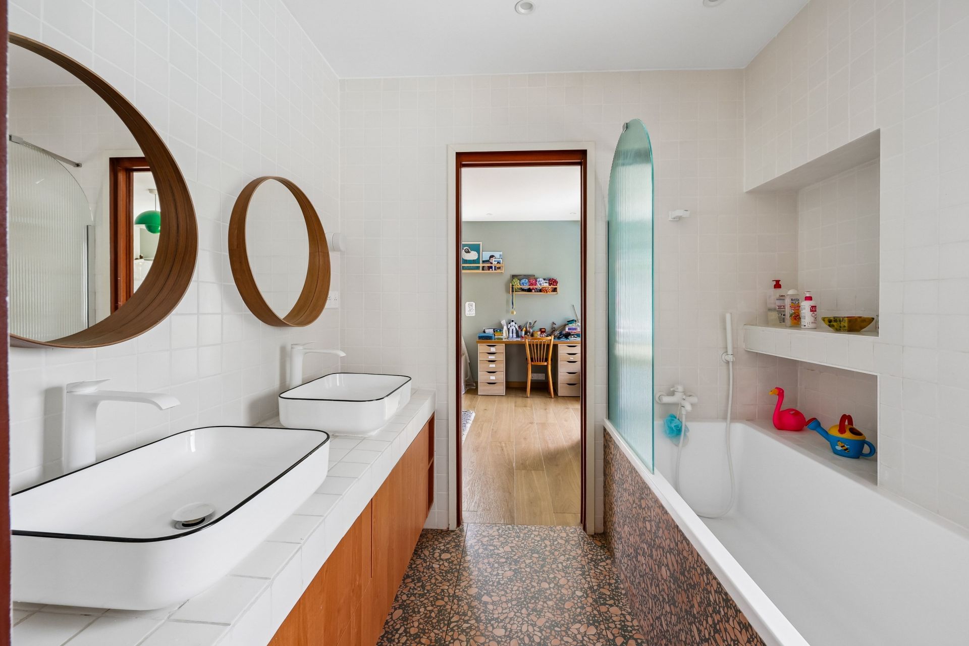 luxury house 8 Rooms for sale on SEVRES (92310)