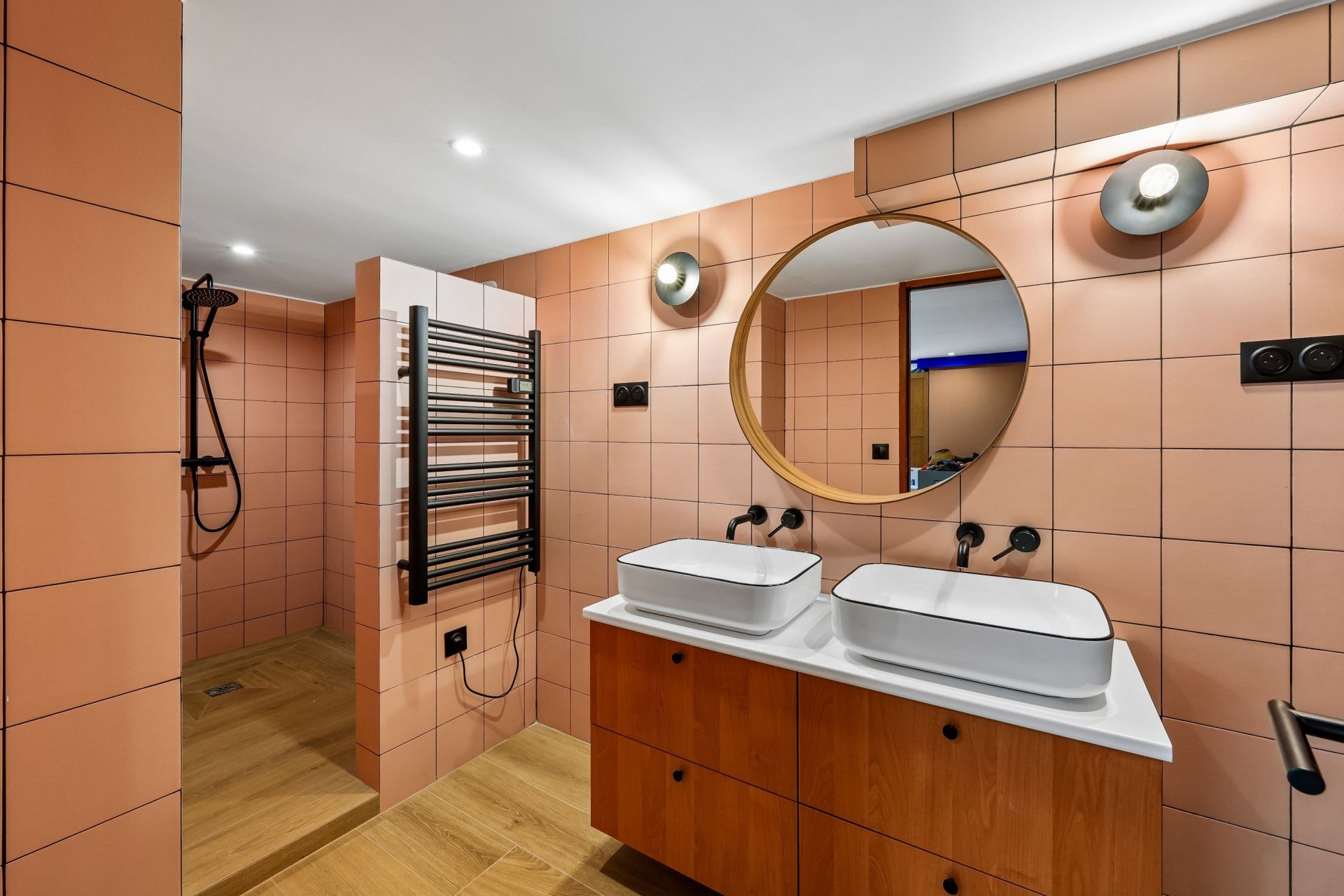 luxury house 8 Rooms for sale on SEVRES (92310)