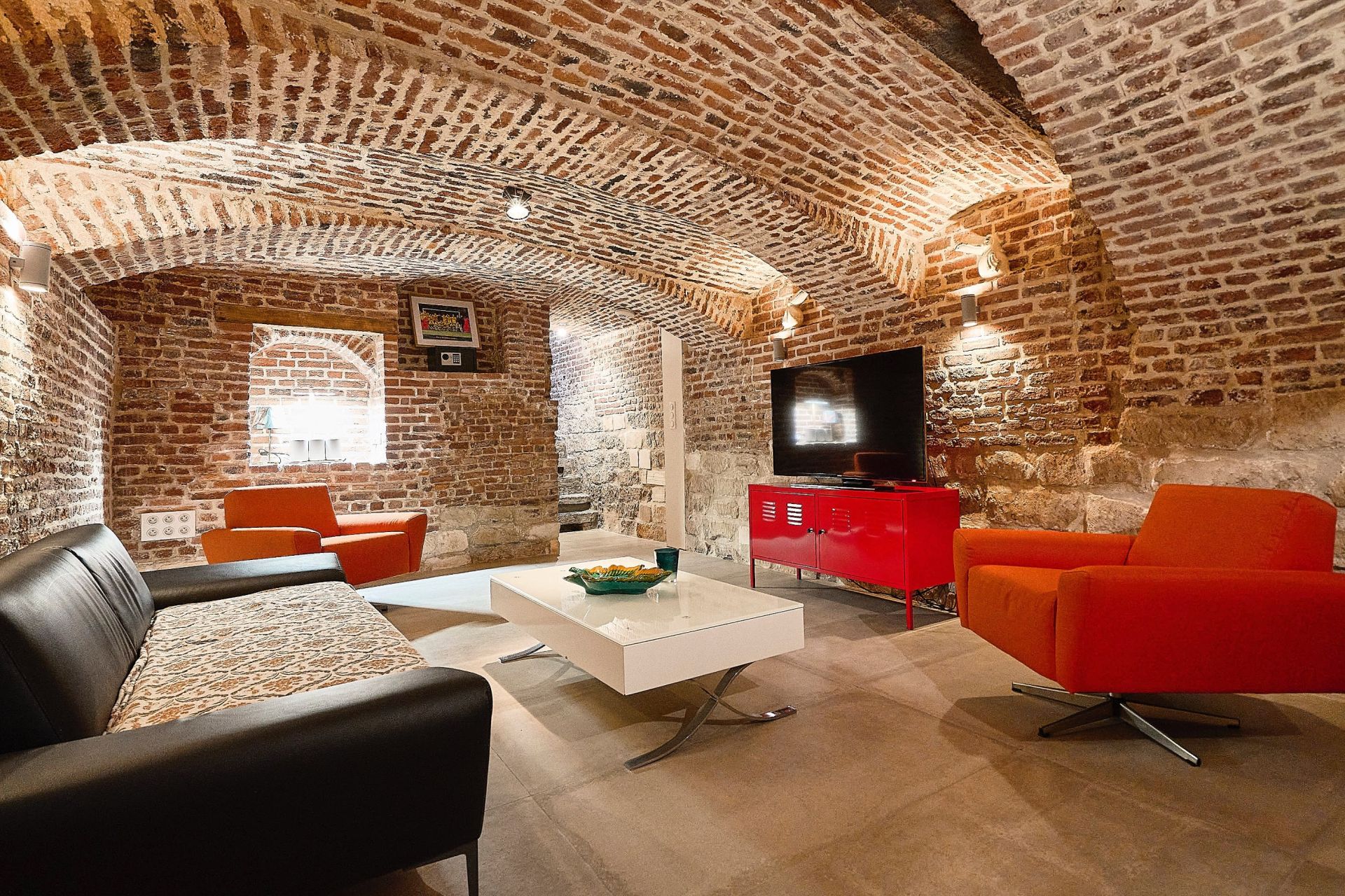 luxury house 4 Rooms for sale on LILLE (59800)
