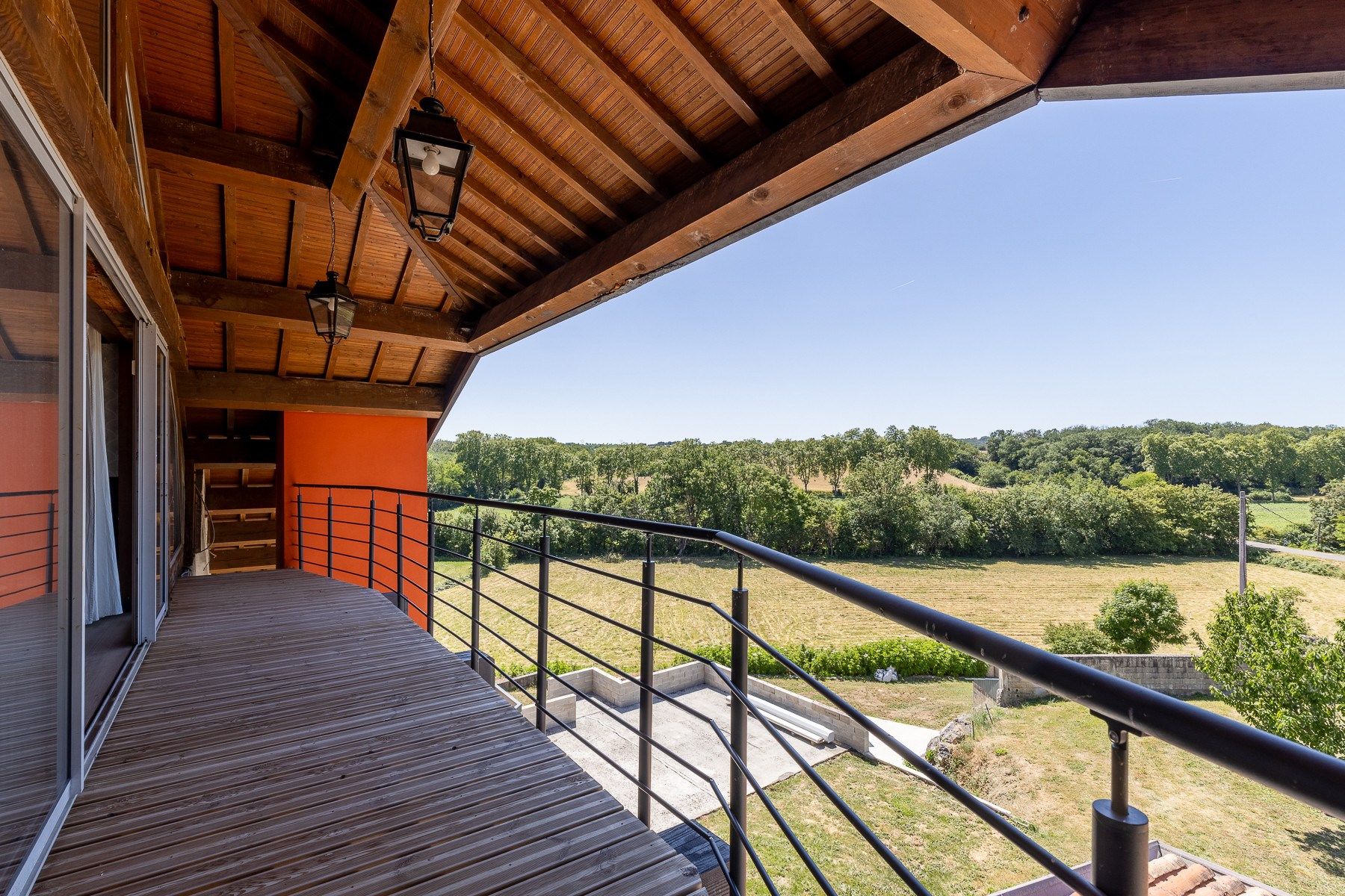 luxury house 16 Rooms for sale on CARAMAN (31460)