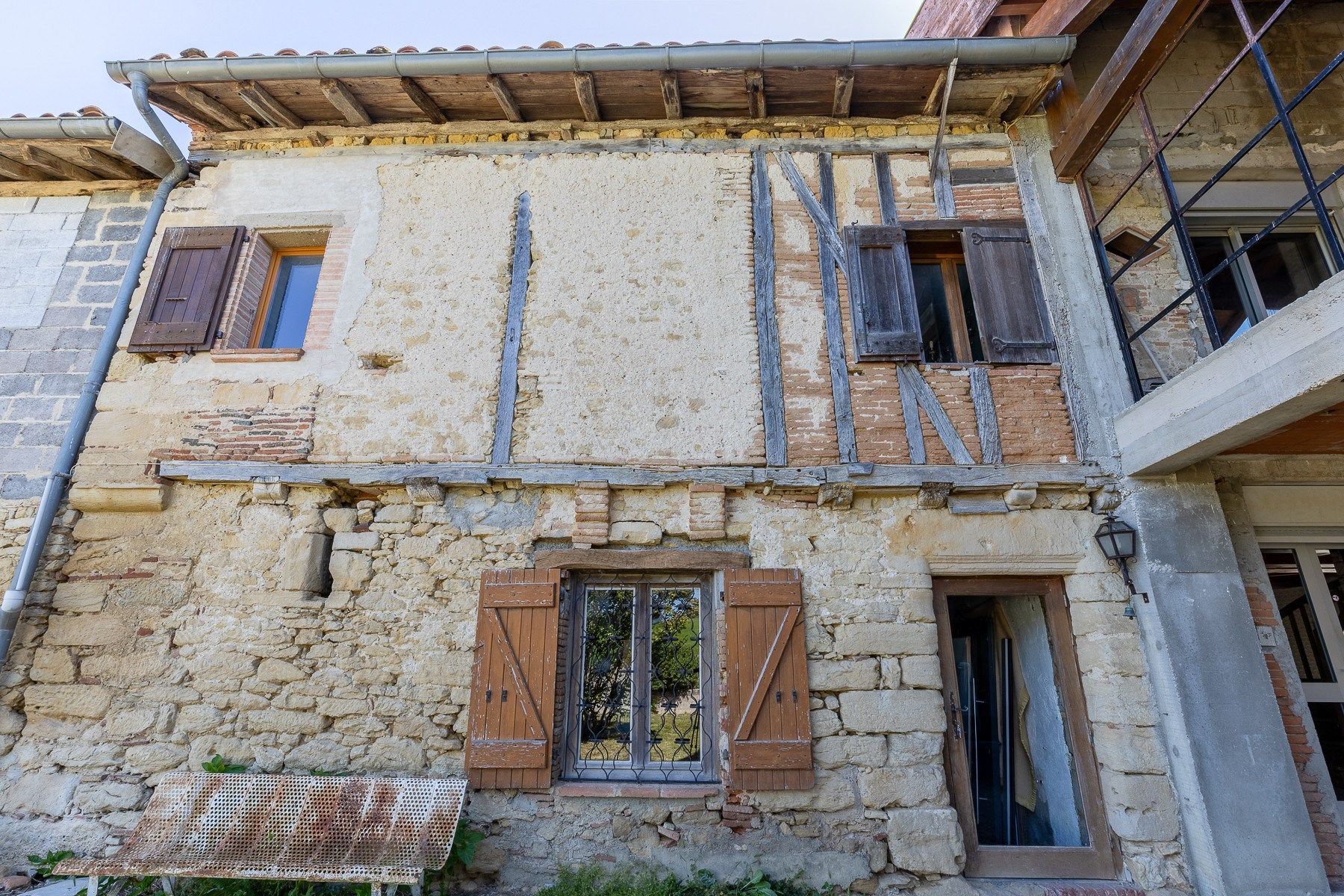 luxury house 16 Rooms for sale on CARAMAN (31460)