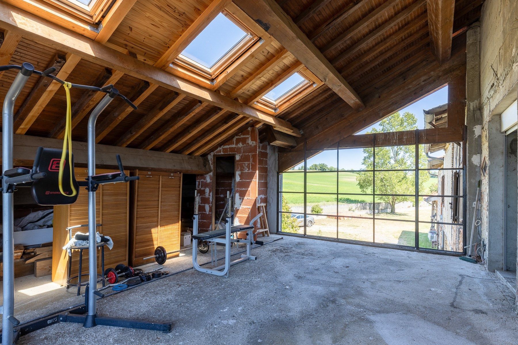 luxury house 16 Rooms for sale on CARAMAN (31460)