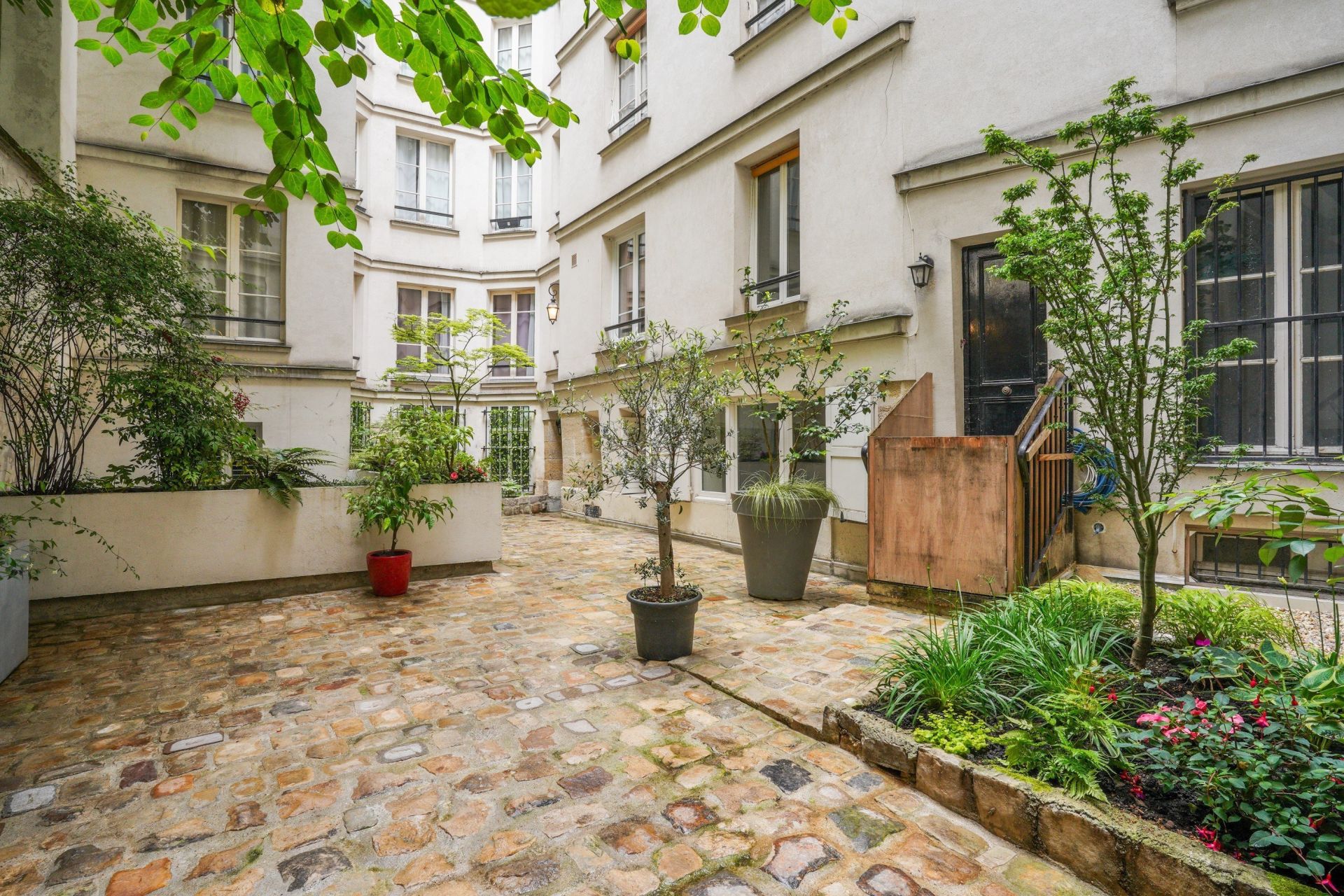 appartement de luxe 2 Pièces en vente sur PARIS (75007)