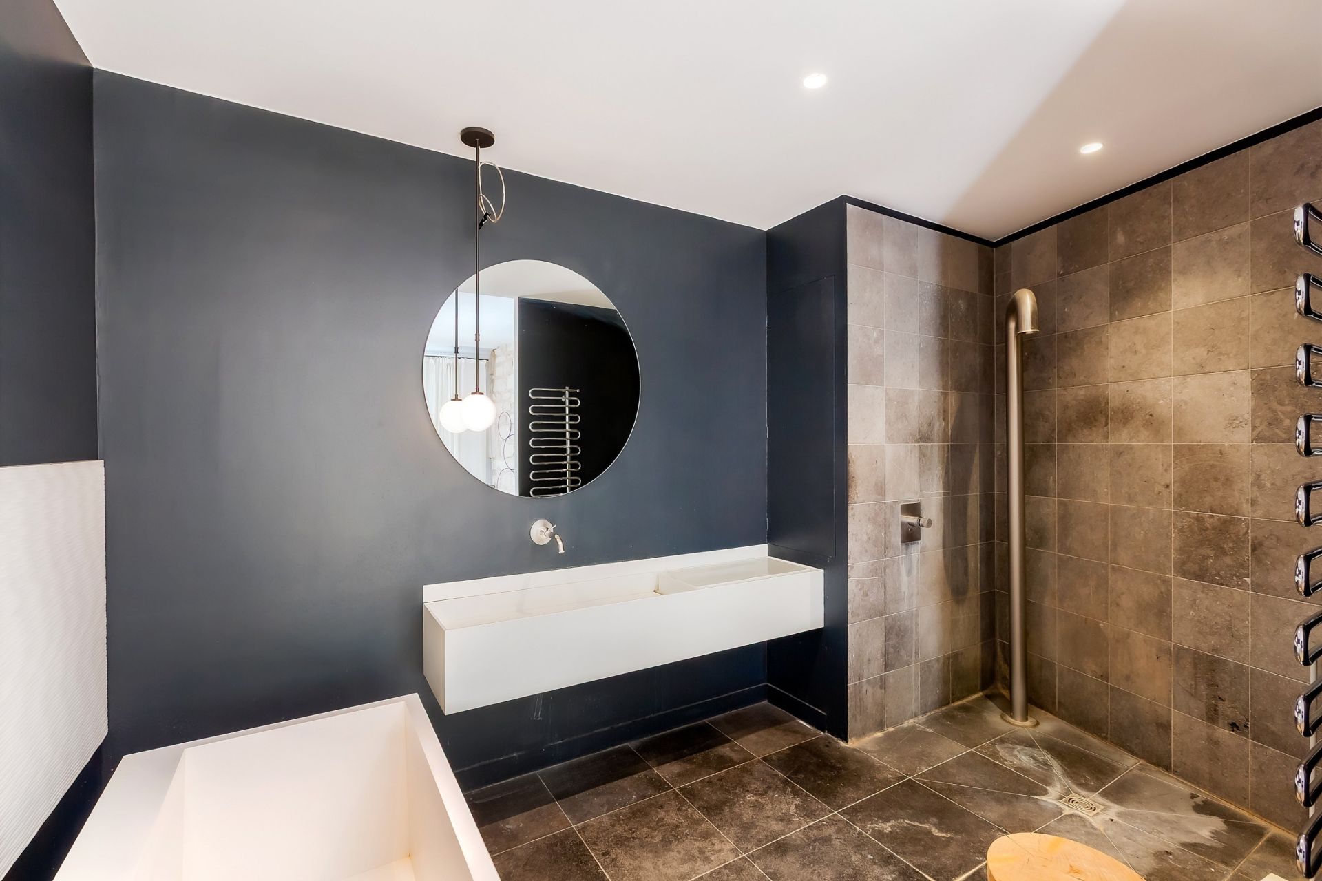 luxury apartment 7 Rooms for sale on PARIS (75007)