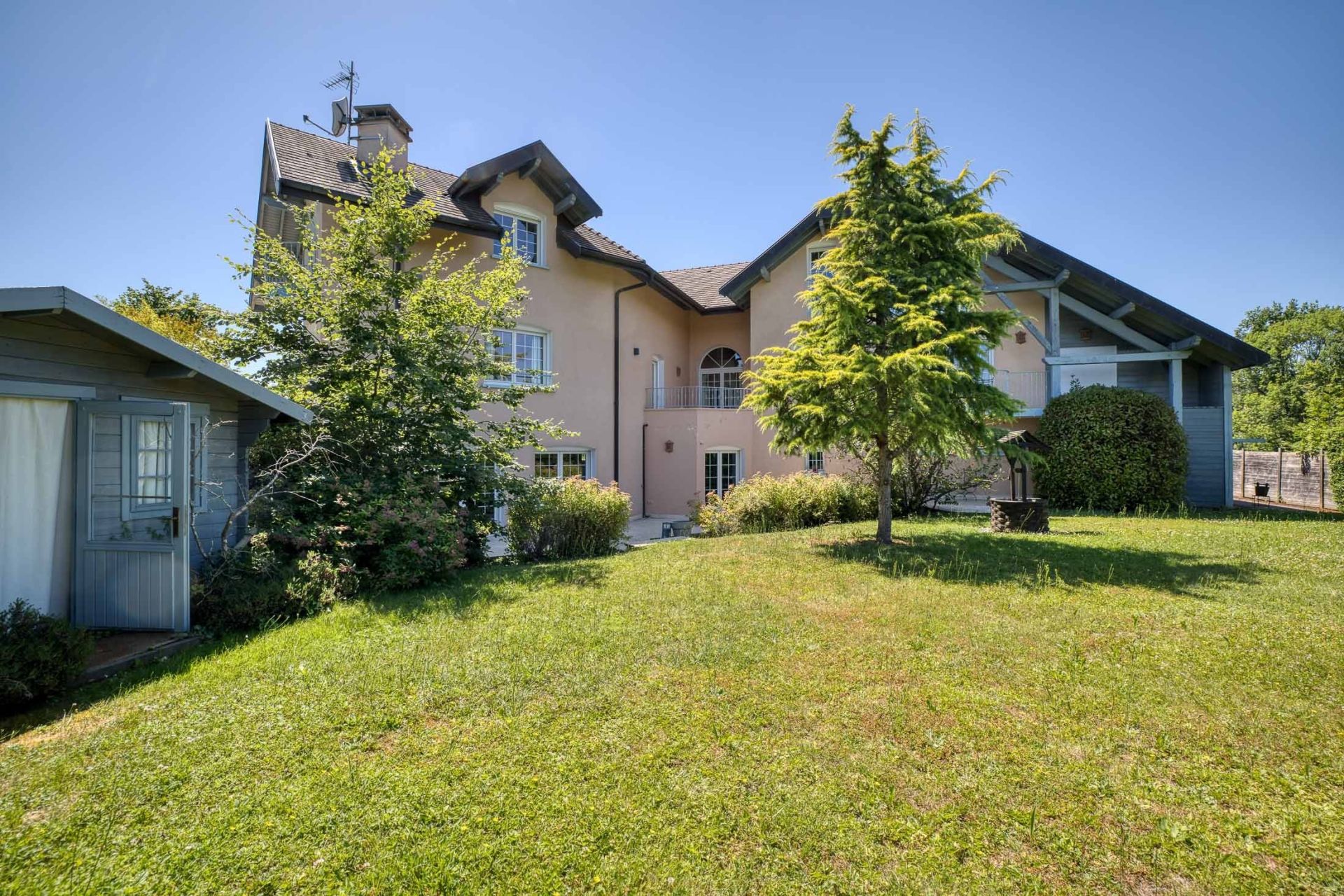 maison de luxe 10 Pièces en vente sur CHAPEIRY (74540)