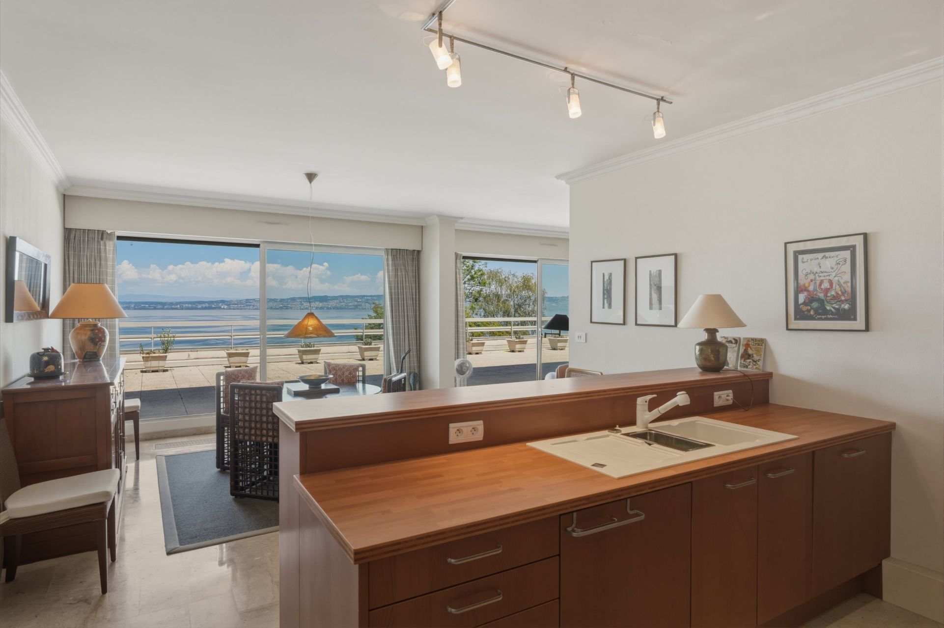 appartement de luxe 4 Pièces en vente sur EVIAN LES BAINS (74500)