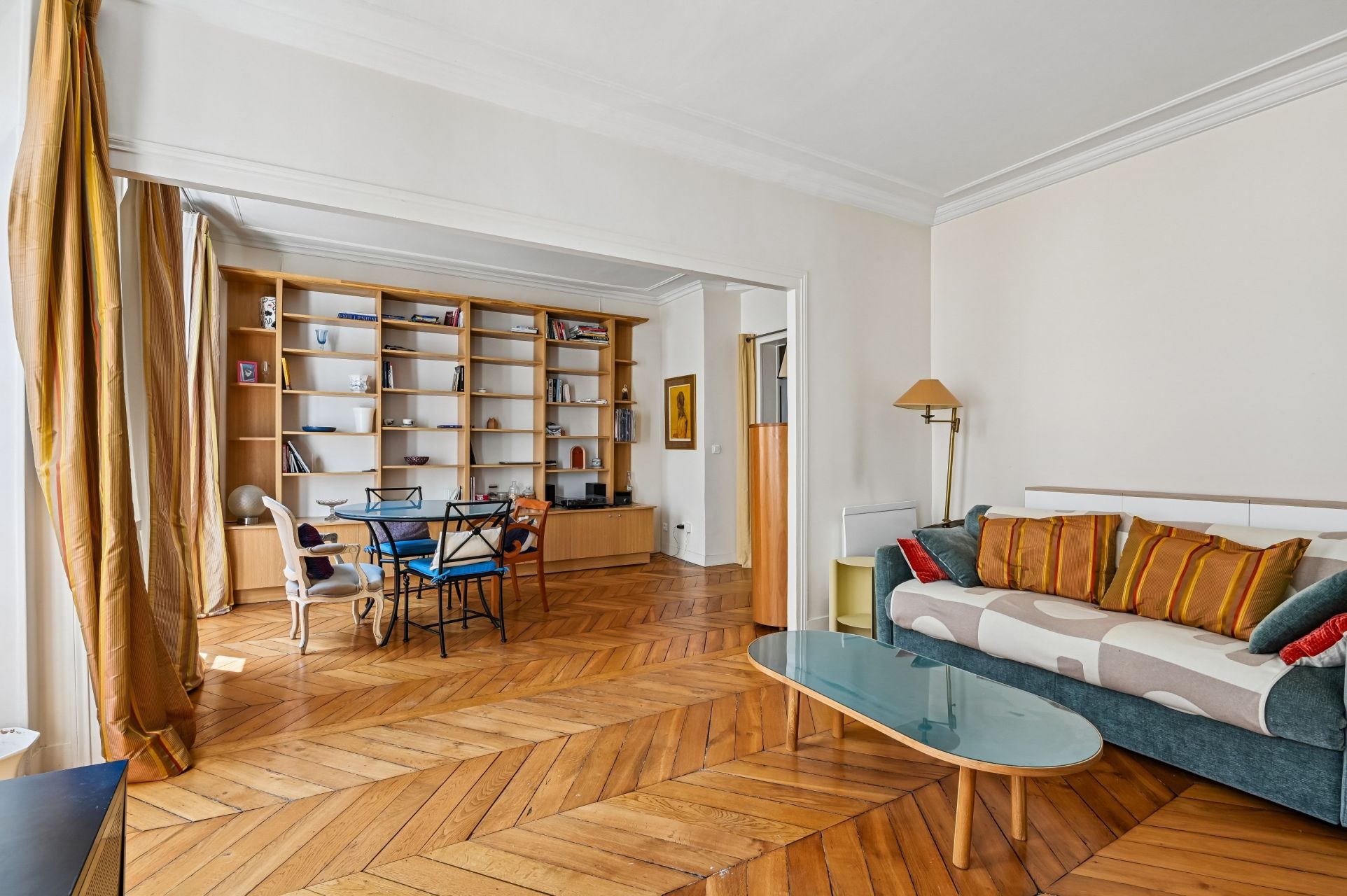 luxury apartment 2 Rooms for sale on PARIS (75008)
