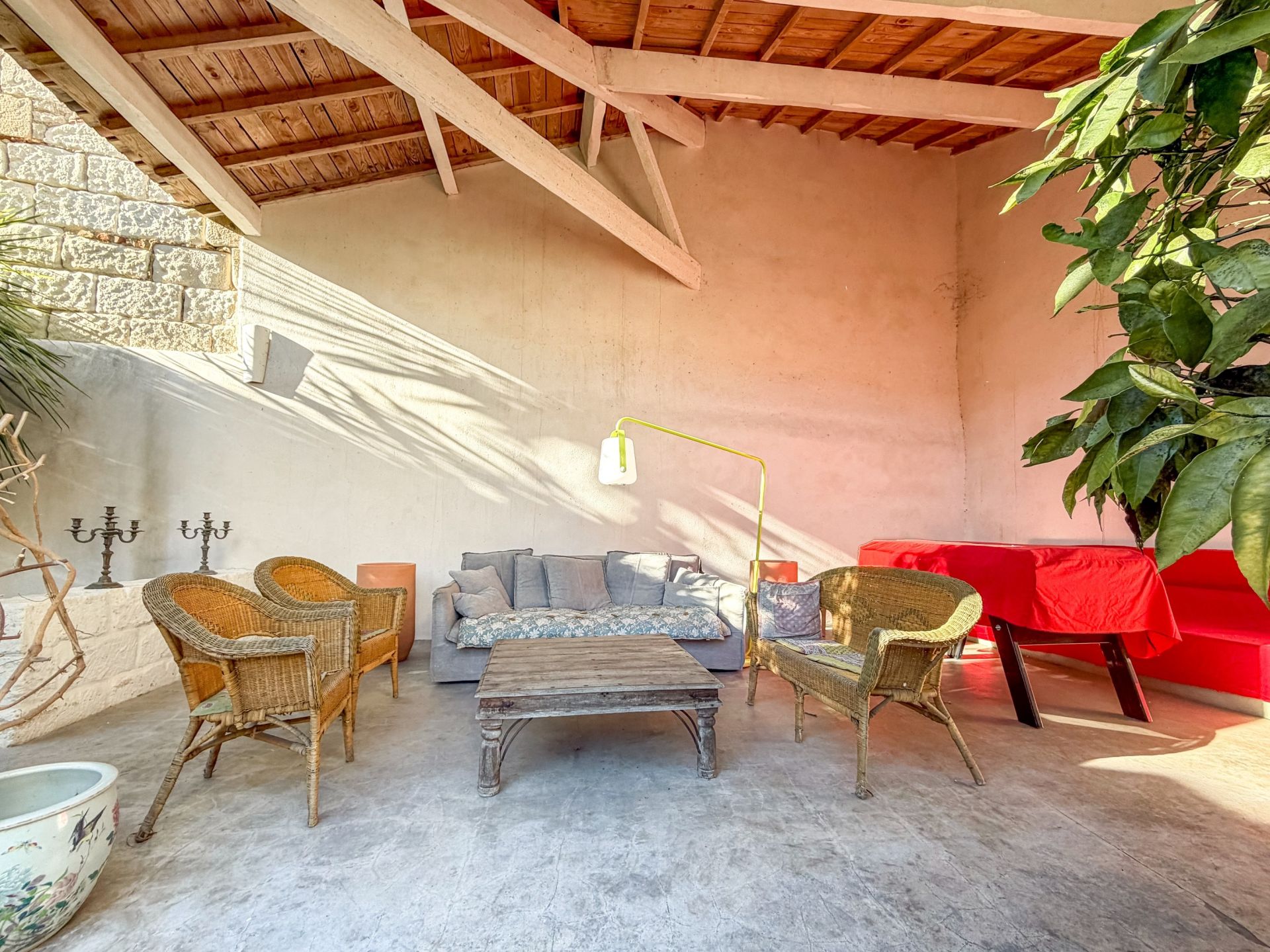 luxury house 10 Rooms for sale on MAUGUIO (34130)