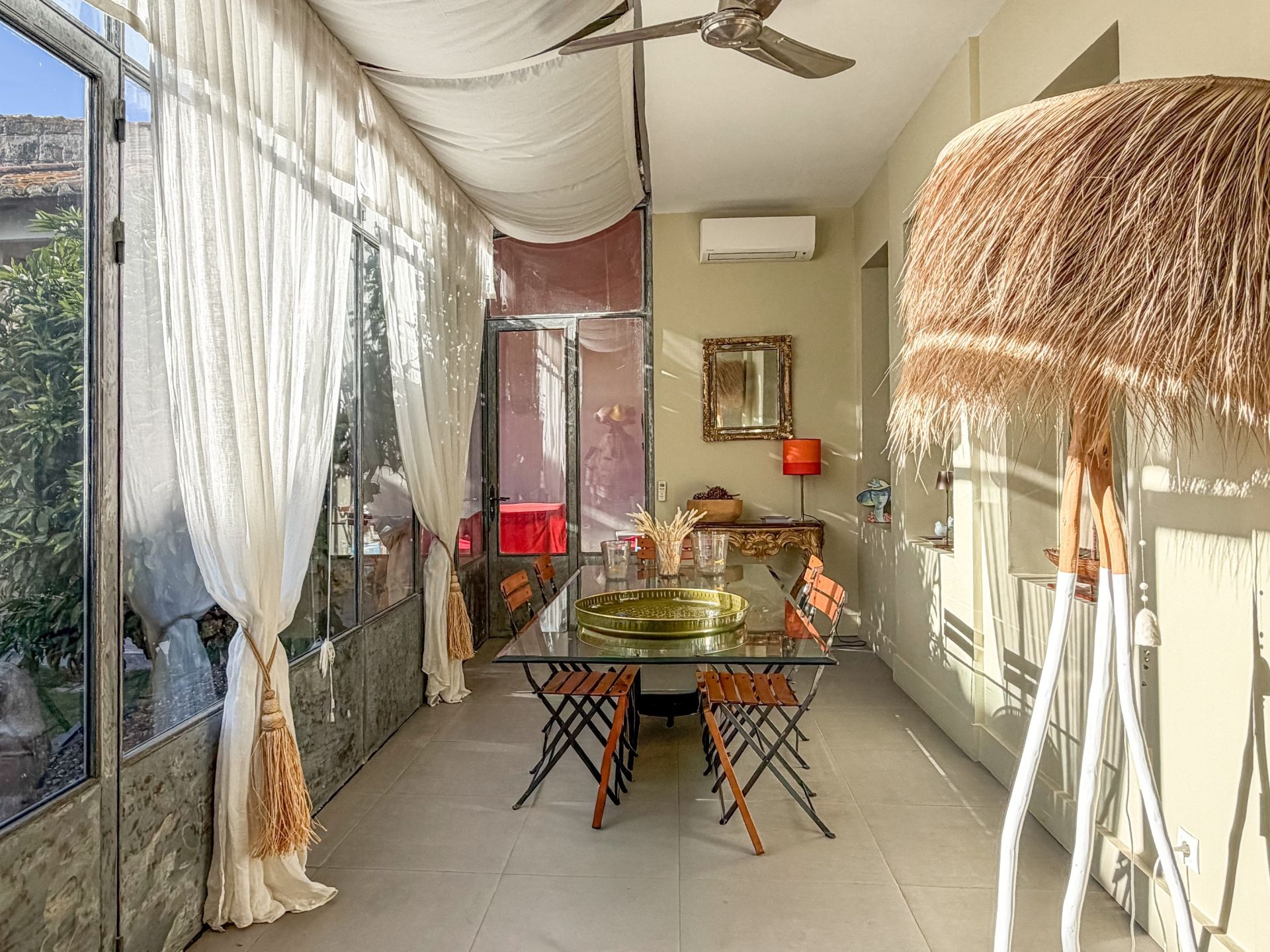 luxury house 10 Rooms for sale on MAUGUIO (34130)