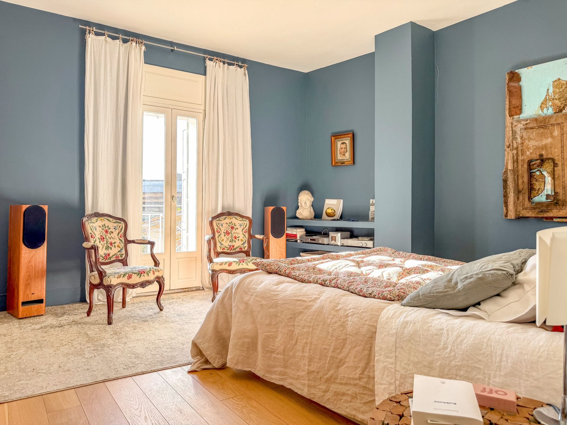 luxury house 10 Rooms for sale on MAUGUIO (34130)