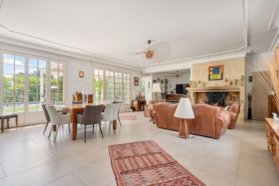 Vente Maison de luxe Aix-en-Provence 7&nbsp;Pièces 290&nbsp;m²