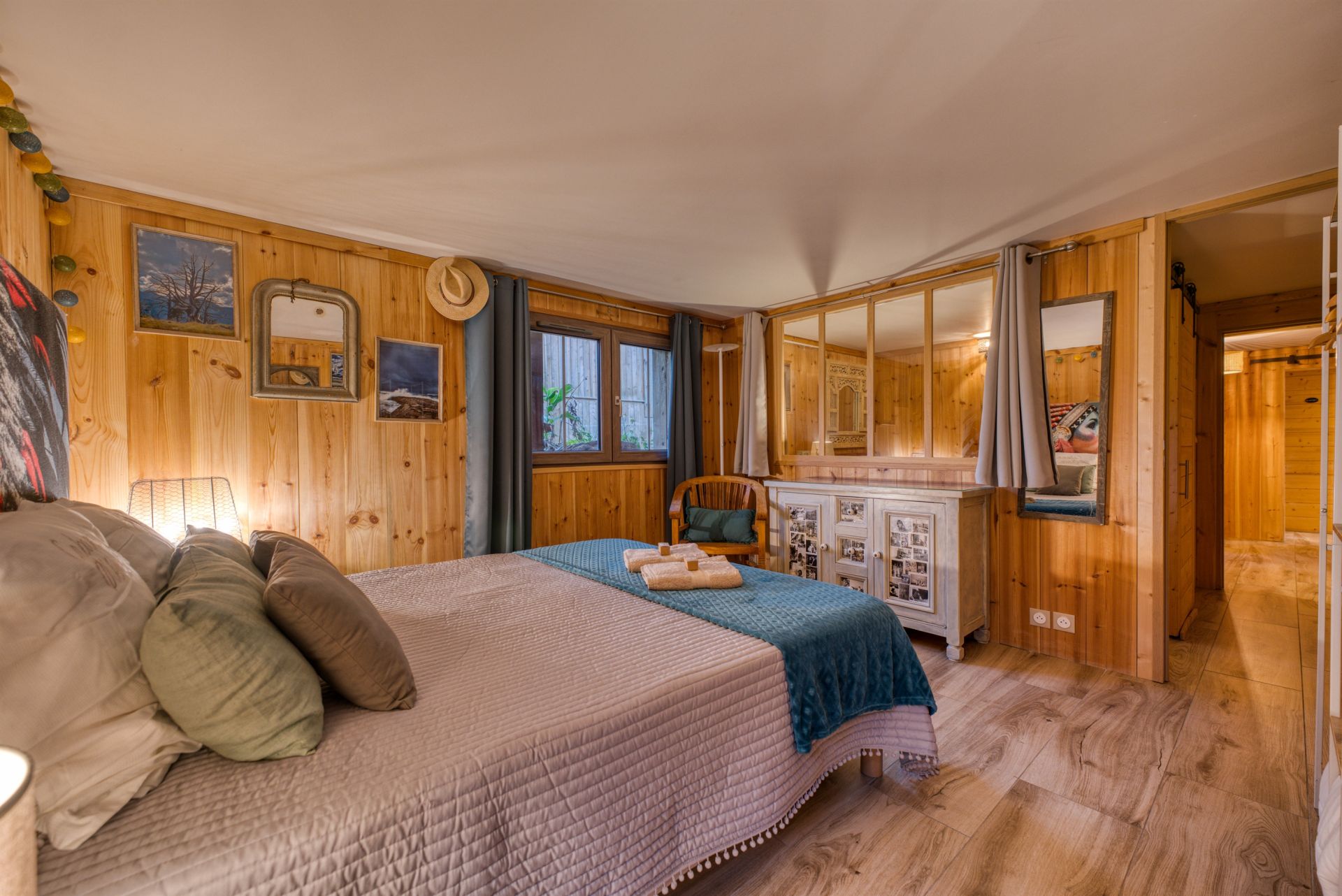 luxury house 5 Rooms for sale on ST TROJAN LES BAINS (17370)