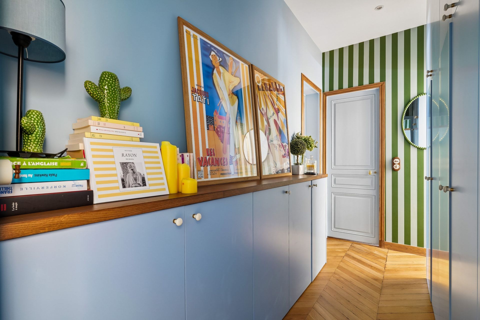 luxury apartment 5 Rooms for sale on NEUILLY SUR SEINE (92200)