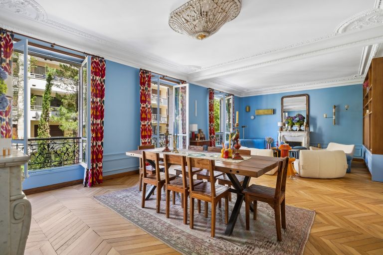 luxury apartment 5 Rooms for sale on NEUILLY SUR SEINE (92200)
