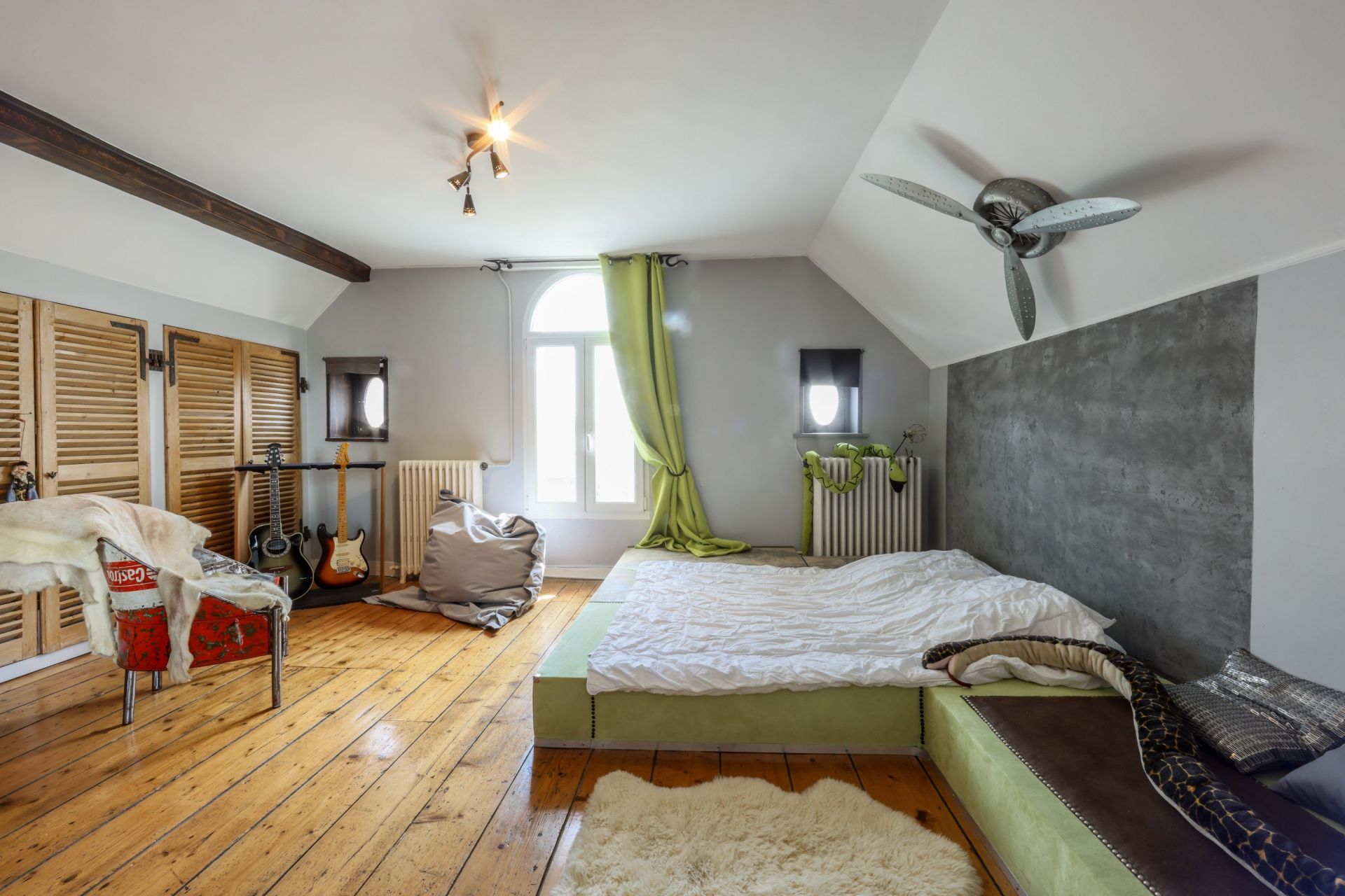 luxury villa 10 Rooms for sale on WIMEREUX (62930)
