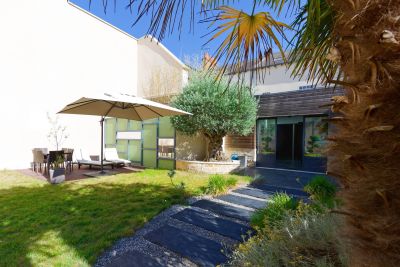 Sale Luxury house Orléans 6&nbsp;Rooms 197&nbsp;m²