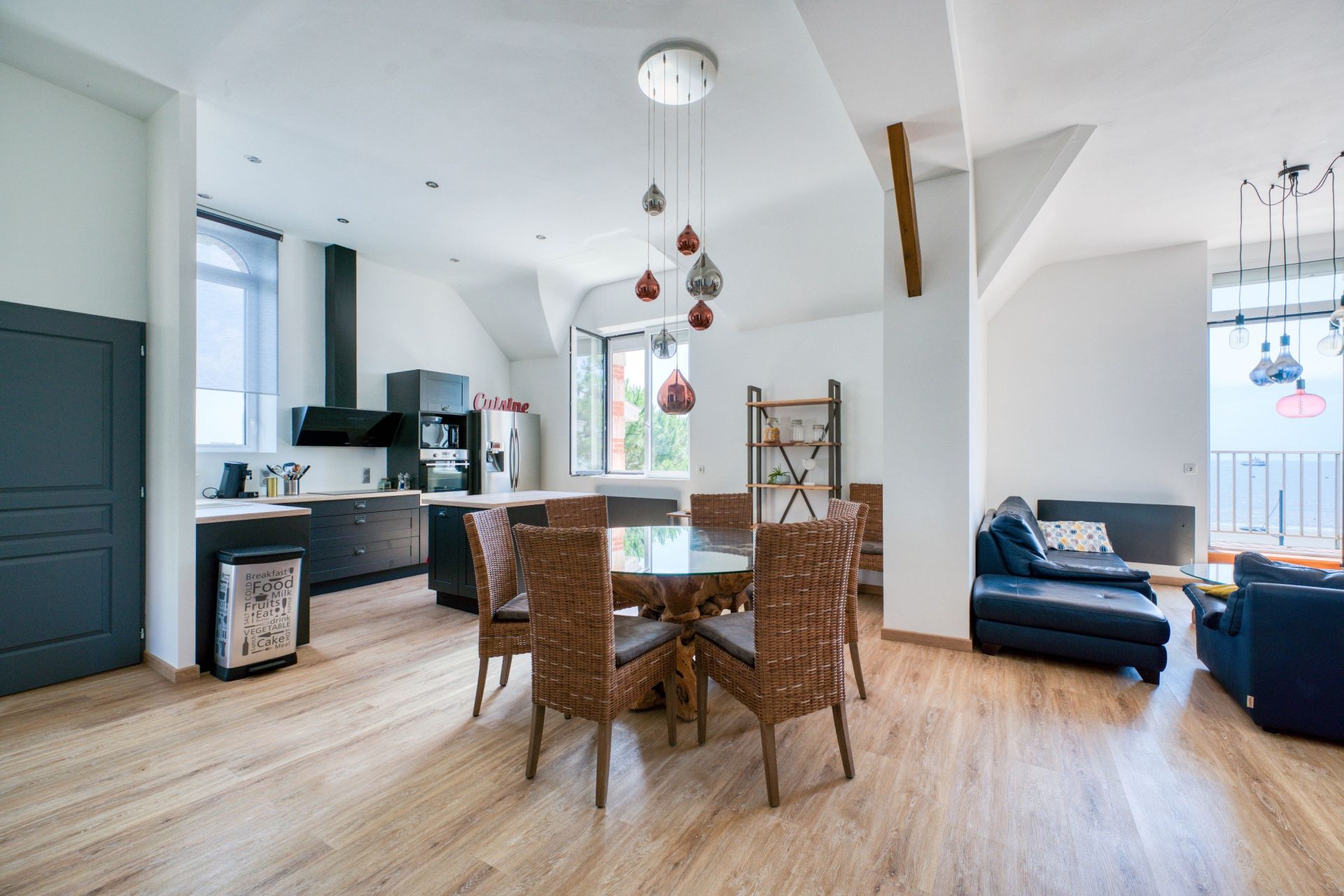 luxury apartment 3 Rooms for sale on ROYAN (17200)