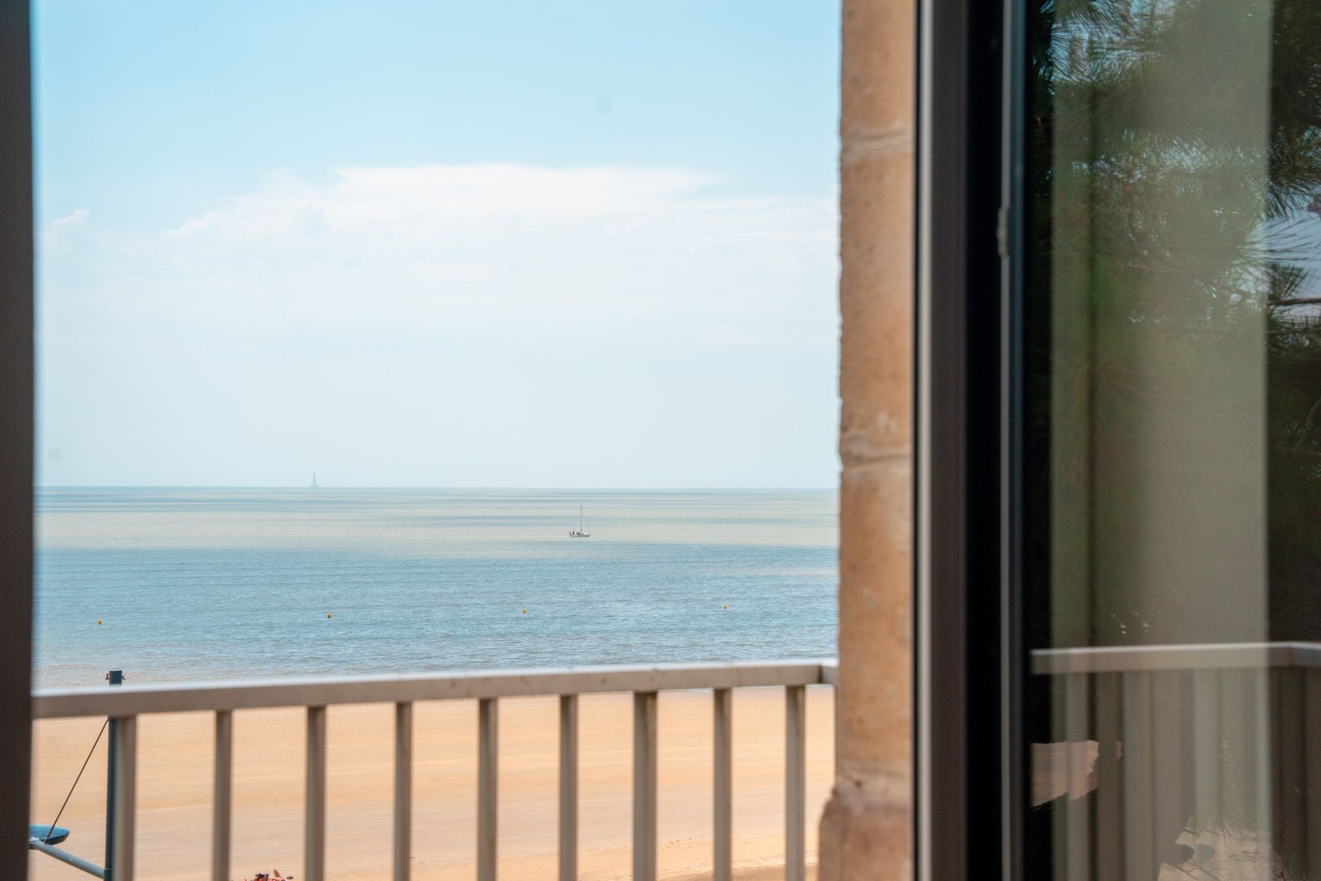 luxury apartment 3 Rooms for sale on ROYAN (17200)