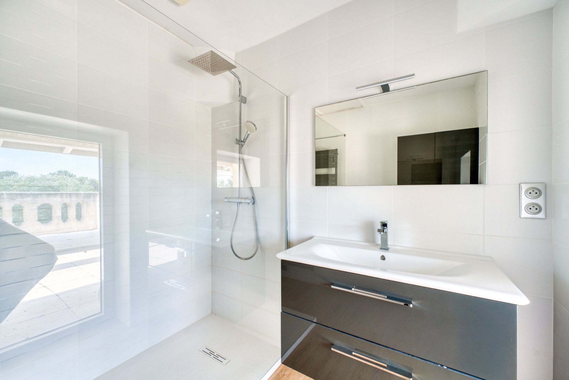 luxury apartment 3 Rooms for sale on ROYAN (17200)