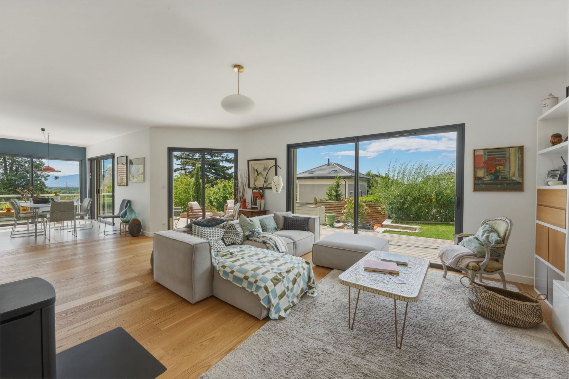 maison de luxe 7 Pièces en vente sur DIVONNE LES BAINS (01220)