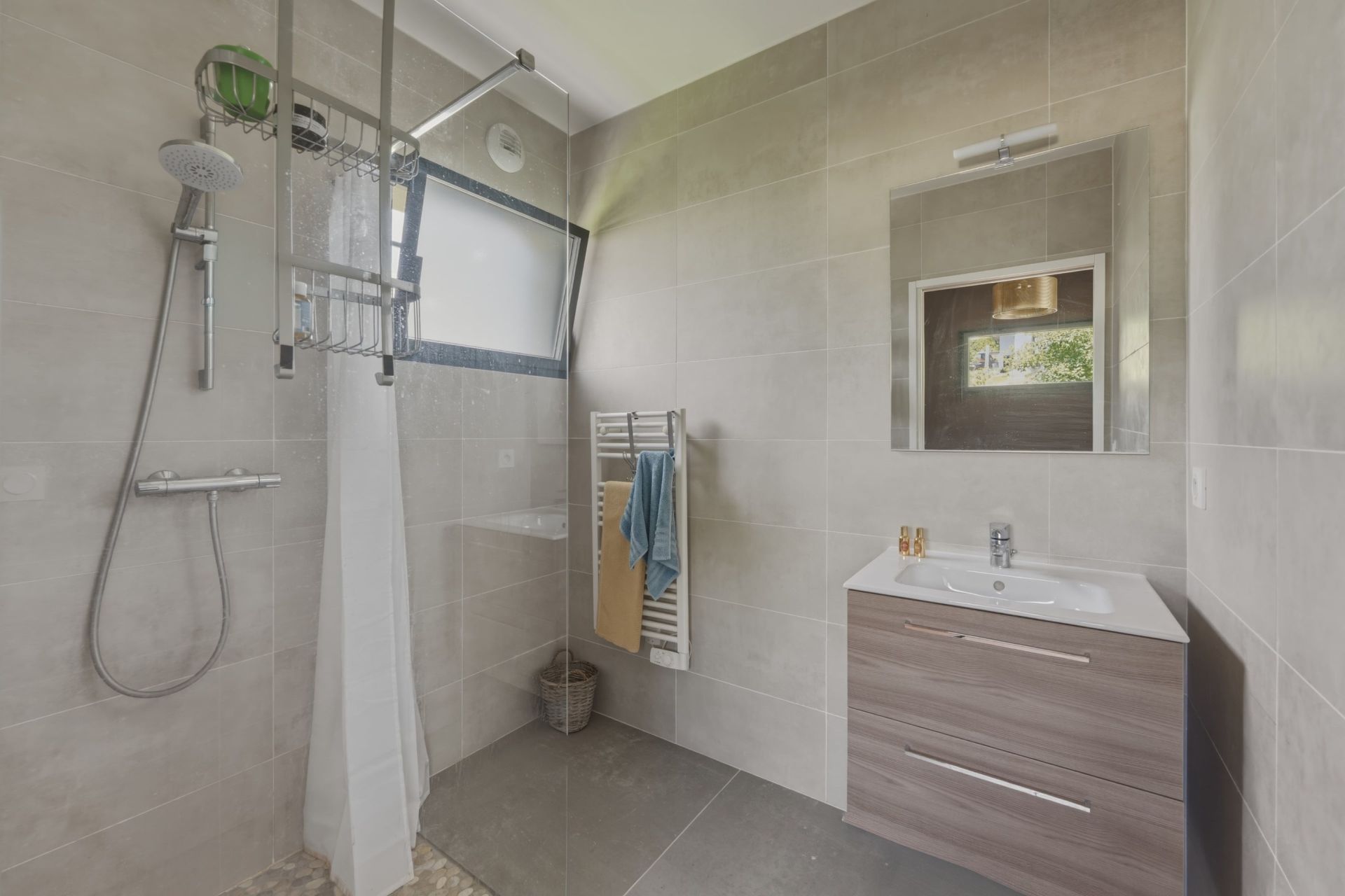 maison de luxe 7 Pièces en vente sur DIVONNE LES BAINS (01220)