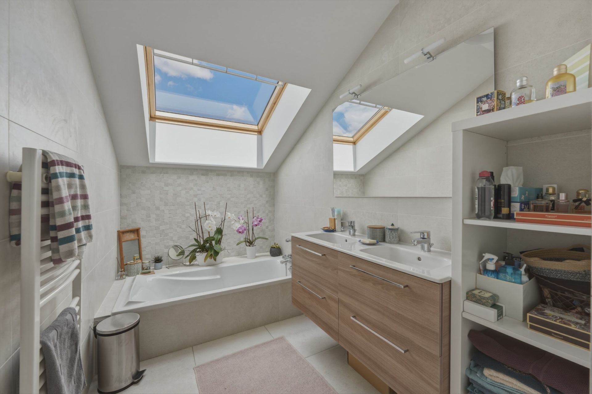maison de luxe 7 Pièces en vente sur DIVONNE LES BAINS (01220)