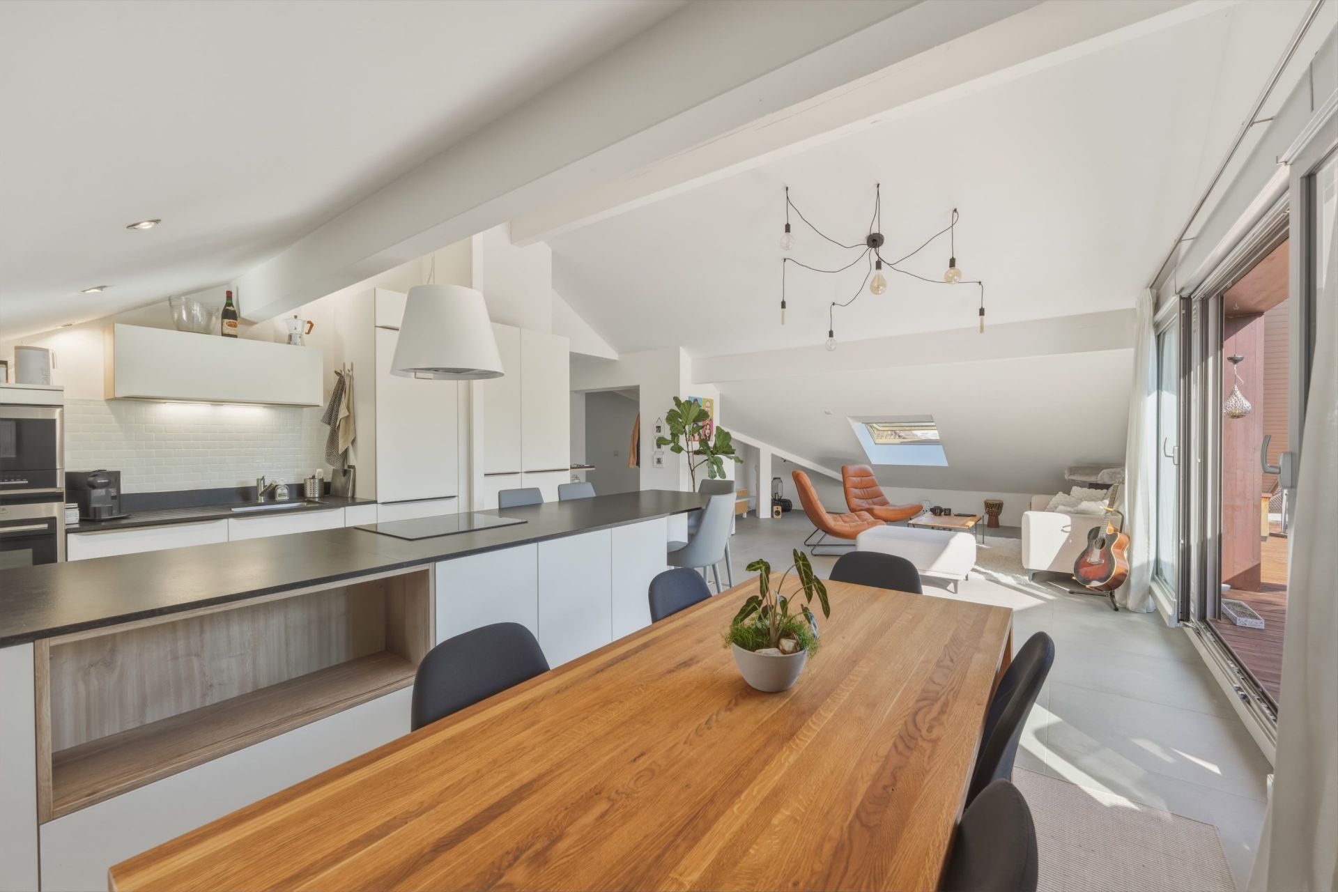 luxury apartment 5 Rooms for sale on DIVONNE LES BAINS (01220)