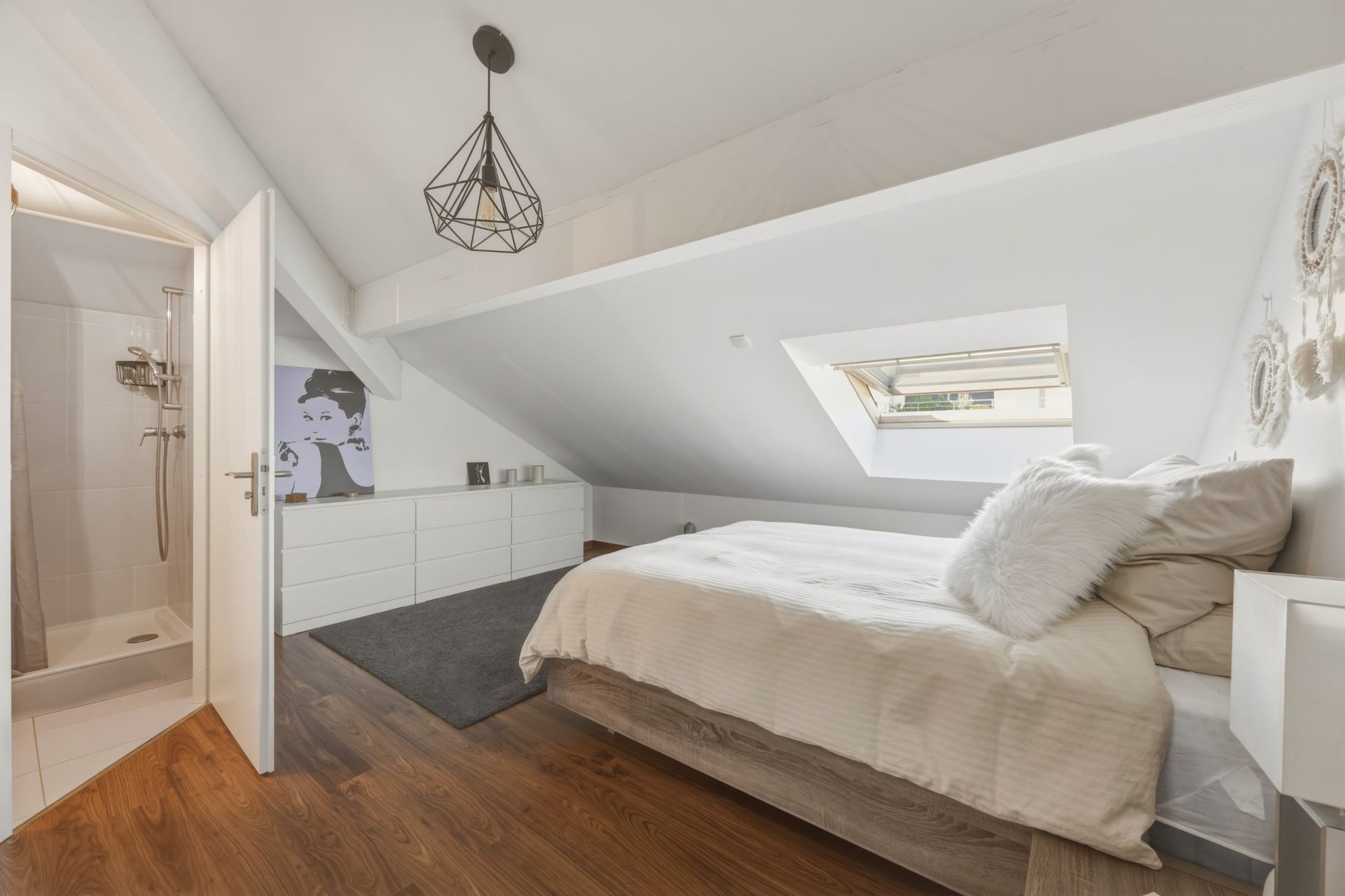 luxury apartment 5 Rooms for sale on DIVONNE LES BAINS (01220)