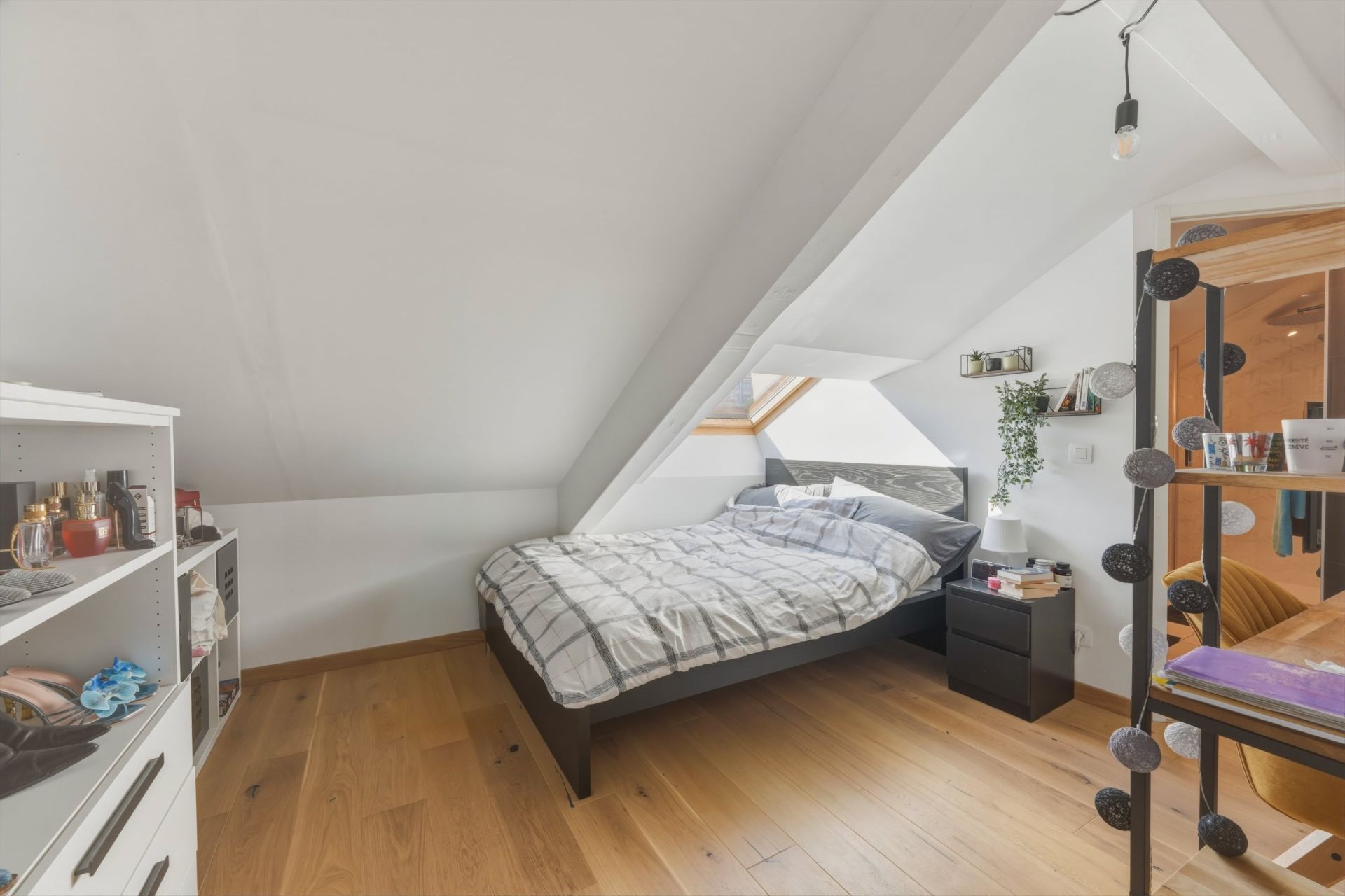luxury apartment 5 Rooms for sale on DIVONNE LES BAINS (01220)