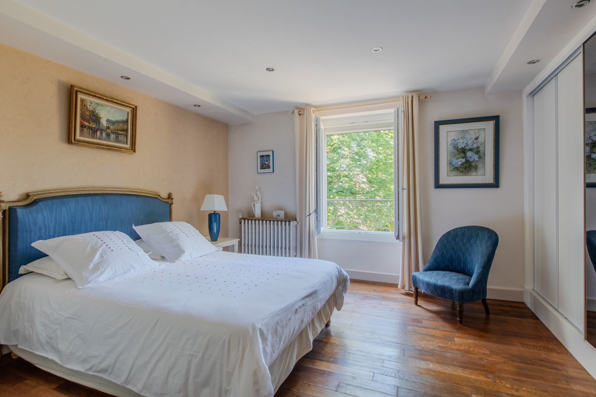 maison de luxe 10 Pièces en vente sur MONTCHANIN (71210)