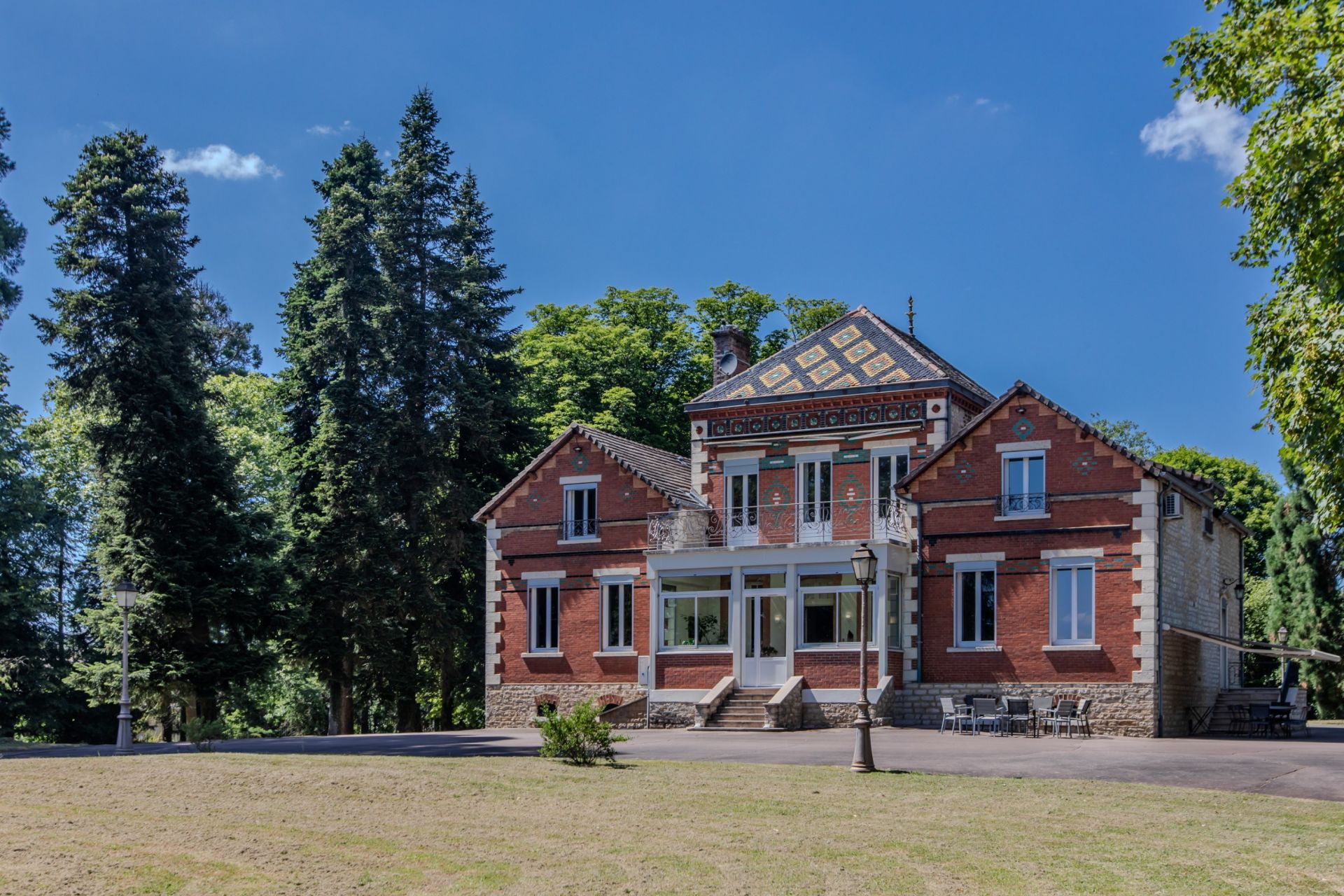 maison de luxe 10 Pièces en vente sur MONTCHANIN (71210)