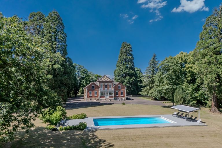 Vente Maison de luxe Montchanin 10 Pièces 357 m² — 8