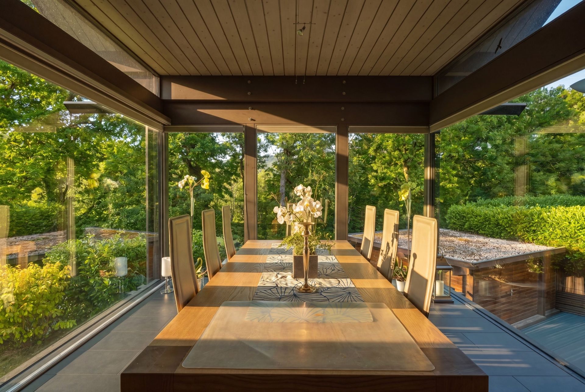 luxury house 10 Rooms for sale on DIVONNE LES BAINS (01220)