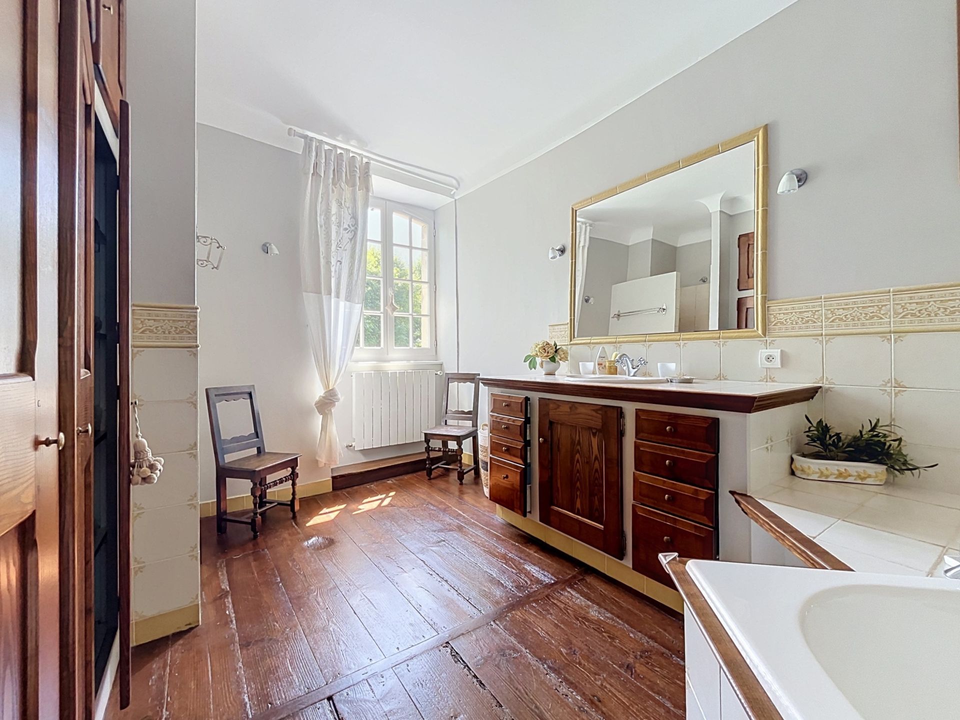 maison de luxe 14 Pièces en vente sur SARE (64310)