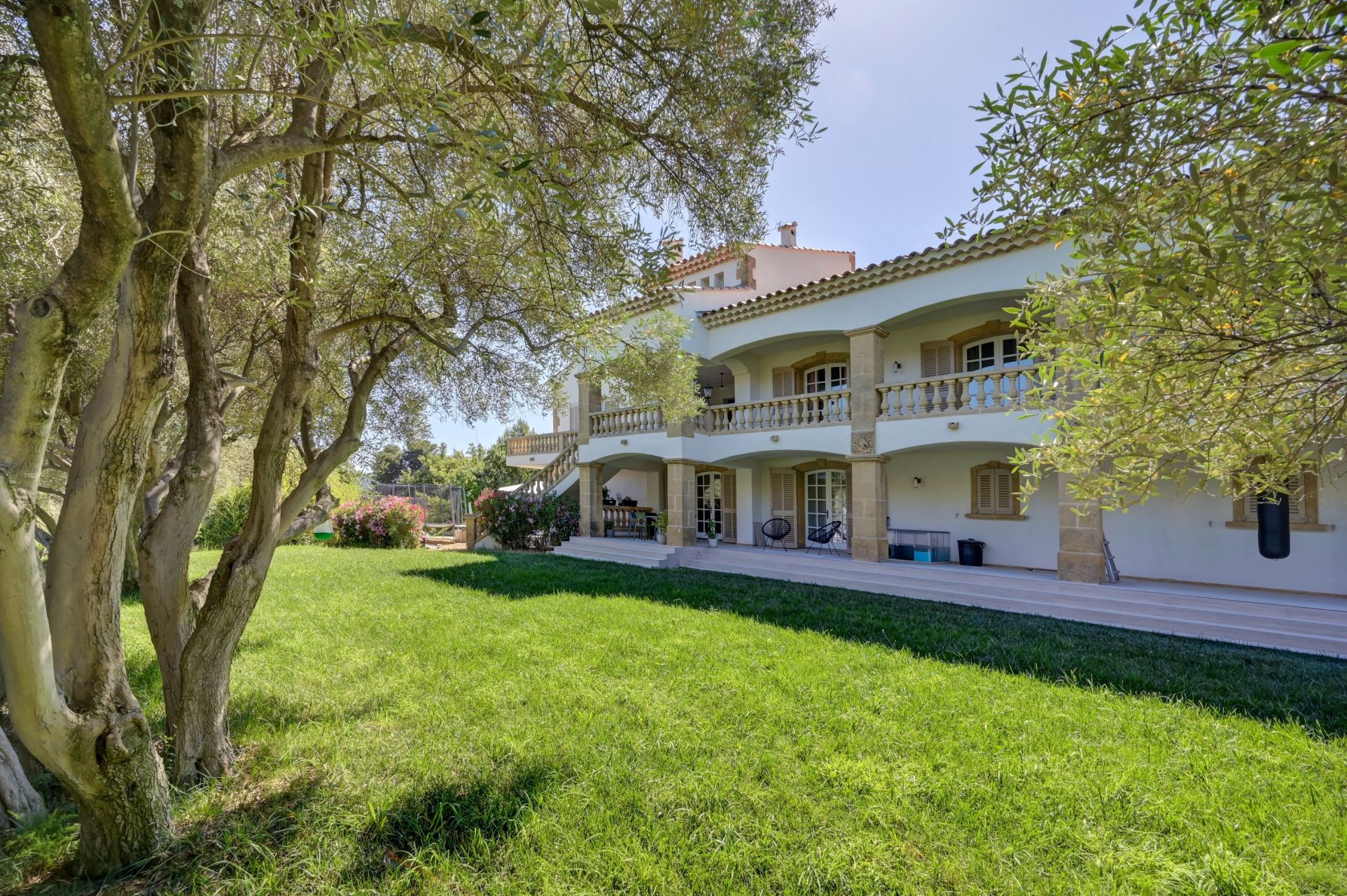 maison de luxe 10 Pièces en vente sur AUBAGNE (13400)