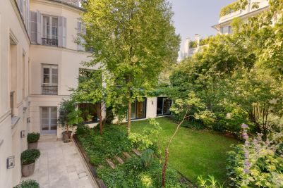 Vente Appartement de luxe Paris 6 8&nbsp;Pièces 371&nbsp;m²