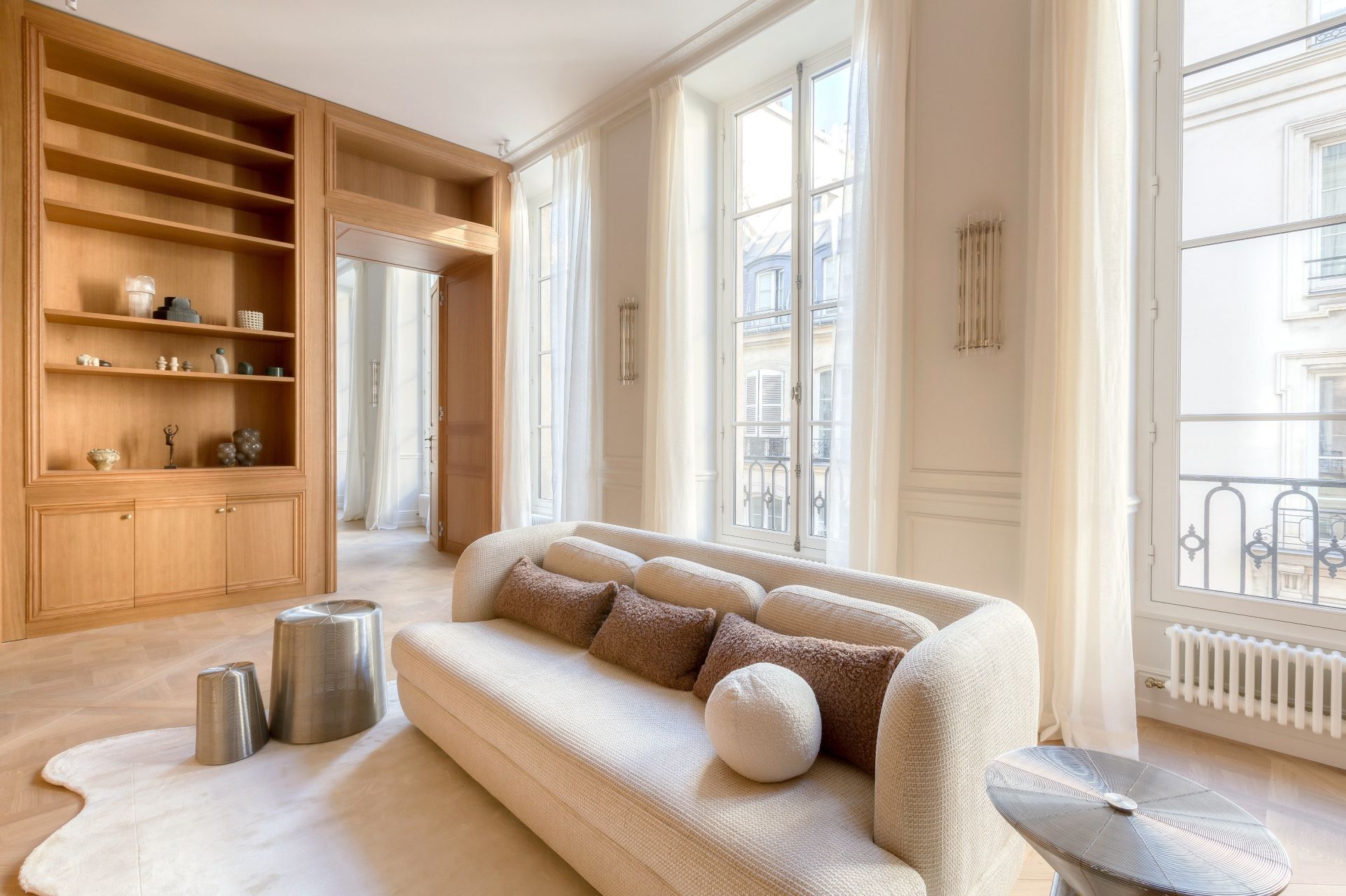 luxury apartment 5 Rooms for rent on PARIS (75006)