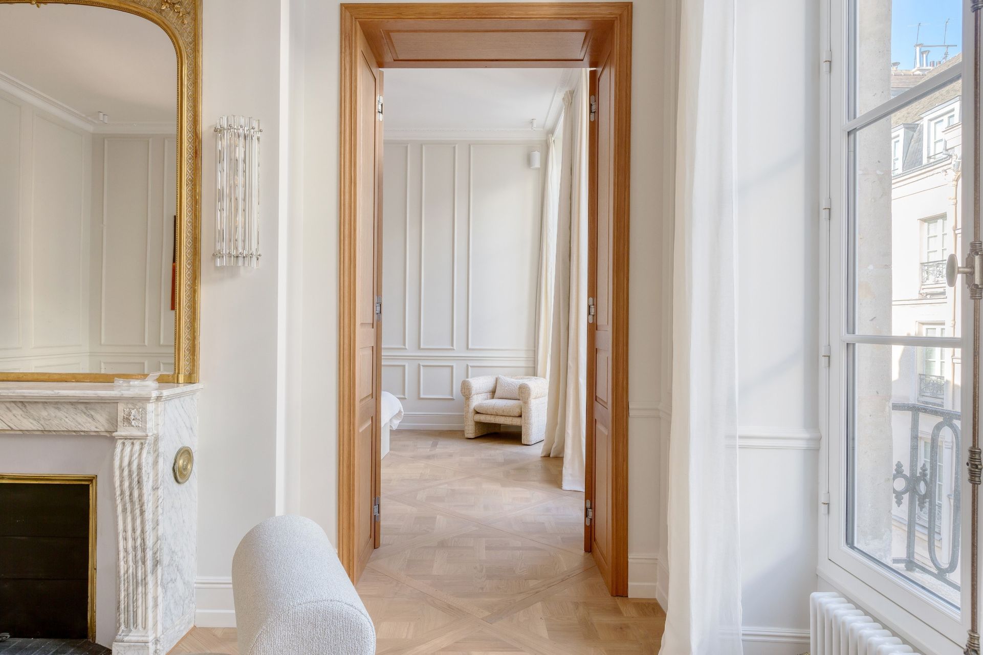 luxury apartment 5 Rooms for rent on PARIS (75006)