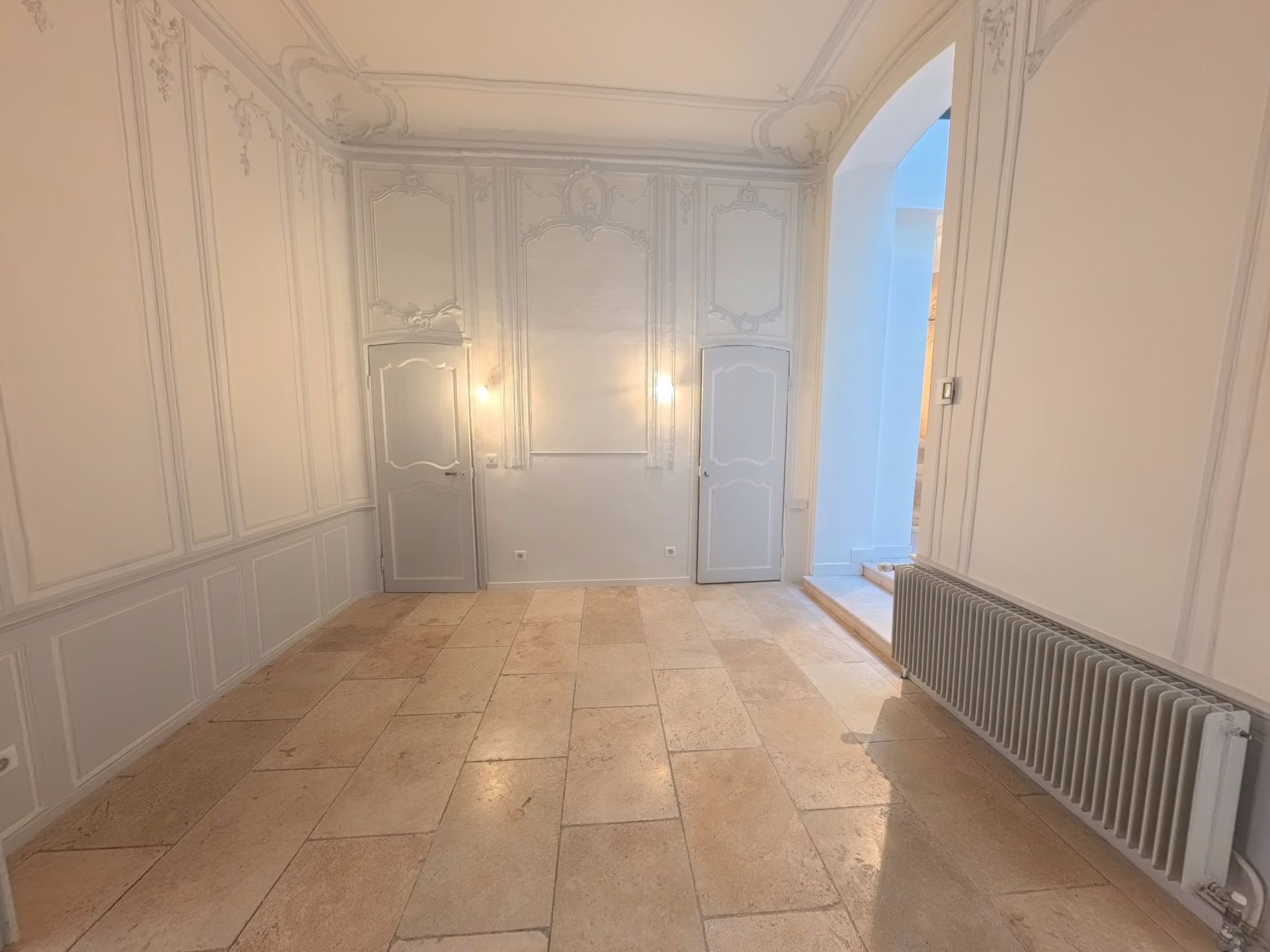 luxury apartment 3 Rooms for sale on AIX EN PROVENCE (13100)