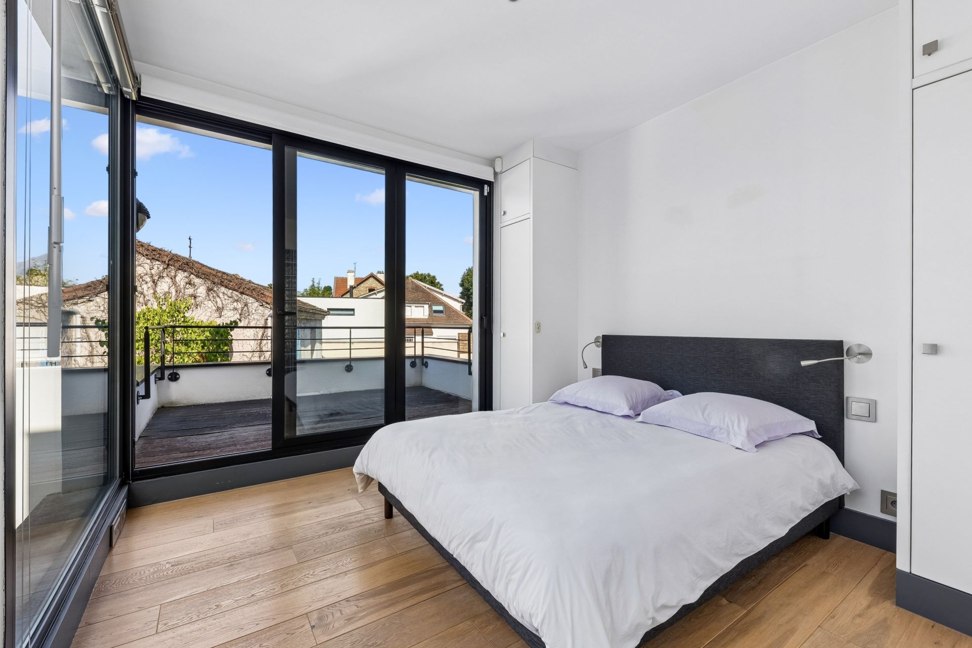 maison d'architecte 8 Pièces en vente sur ST CLOUD (92210)