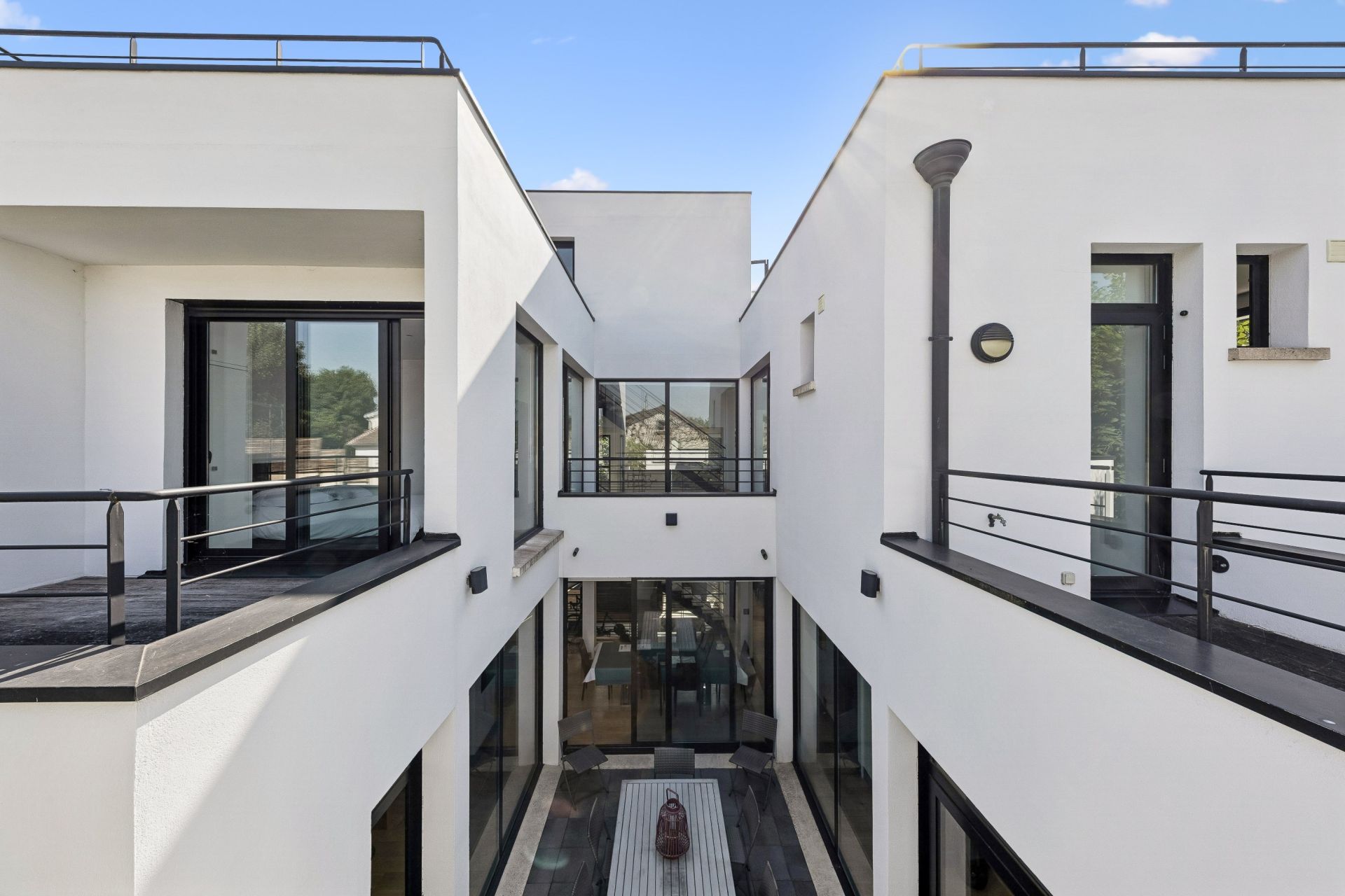 maison d'architecte 8 Pièces en vente sur ST CLOUD (92210)