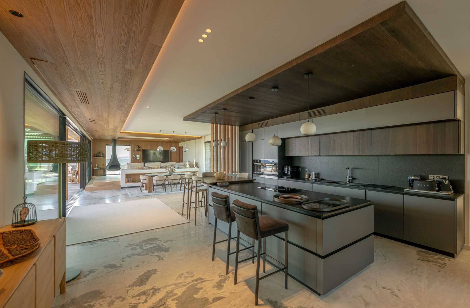 villa de luxe 7 Pièces en location saisonnière sur PORTO VECCHIO (20137)