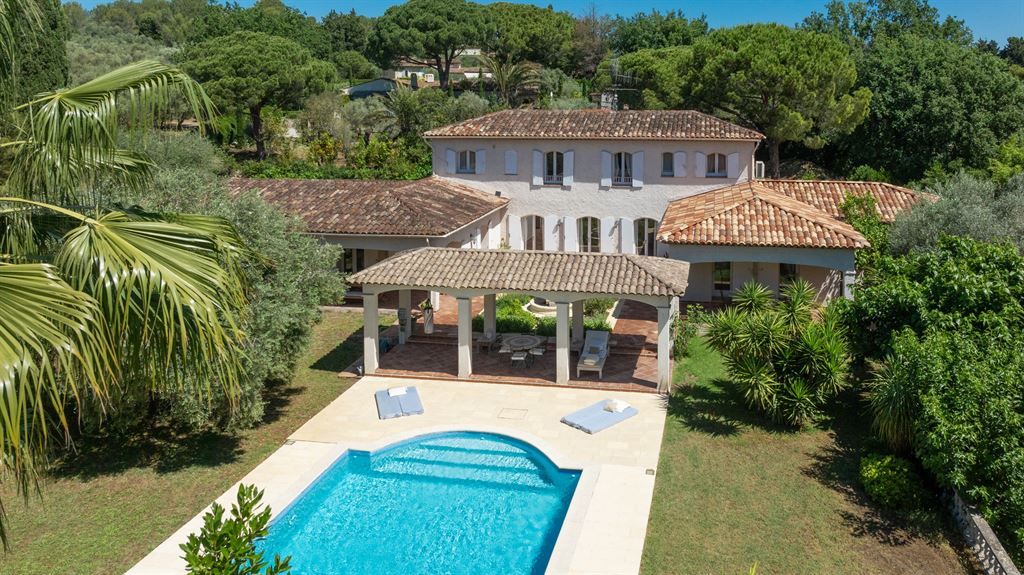 villa de luxe 9 Pièces en vente sur MOUANS SARTOUX (06370)