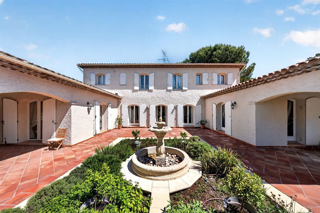 villa de luxe 9 Pièces en vente sur MOUANS SARTOUX (06370)