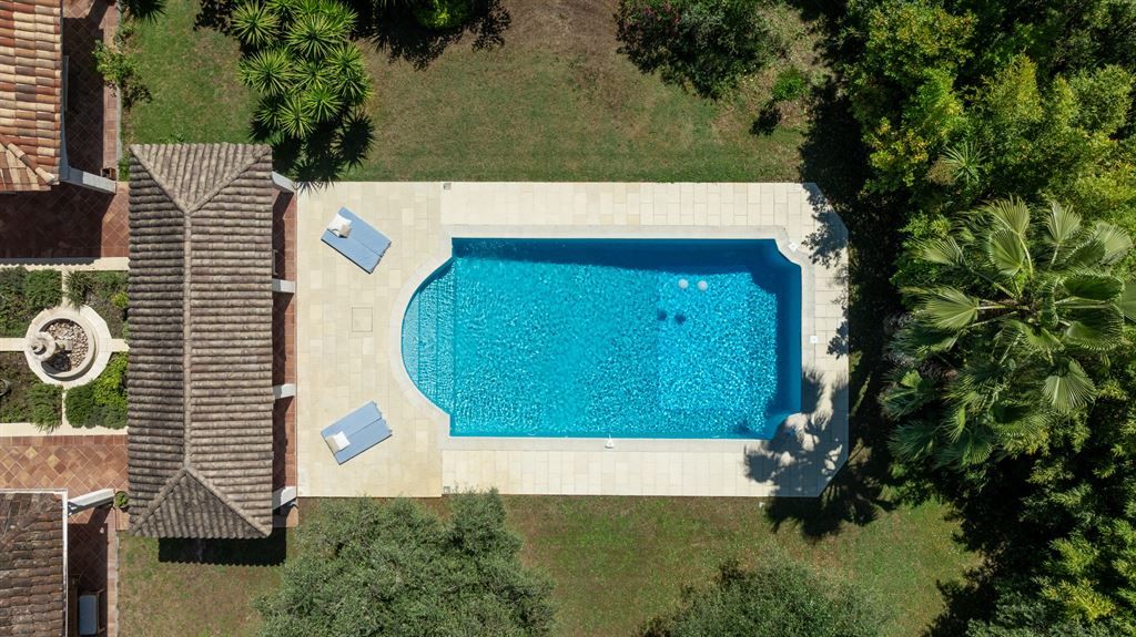villa de luxe 9 Pièces en vente sur MOUANS SARTOUX (06370)
