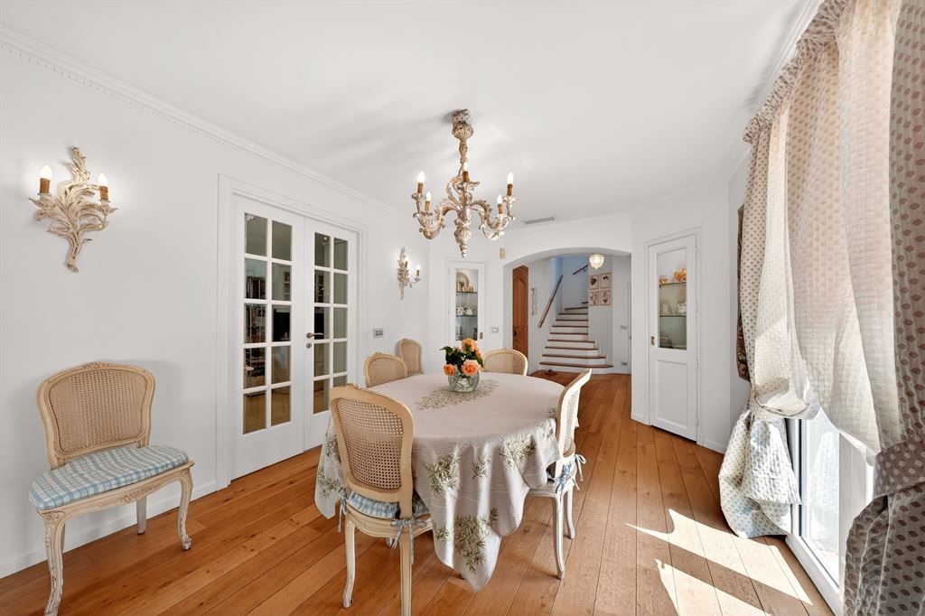 villa de luxe 9 Pièces en vente sur MOUANS SARTOUX (06370)